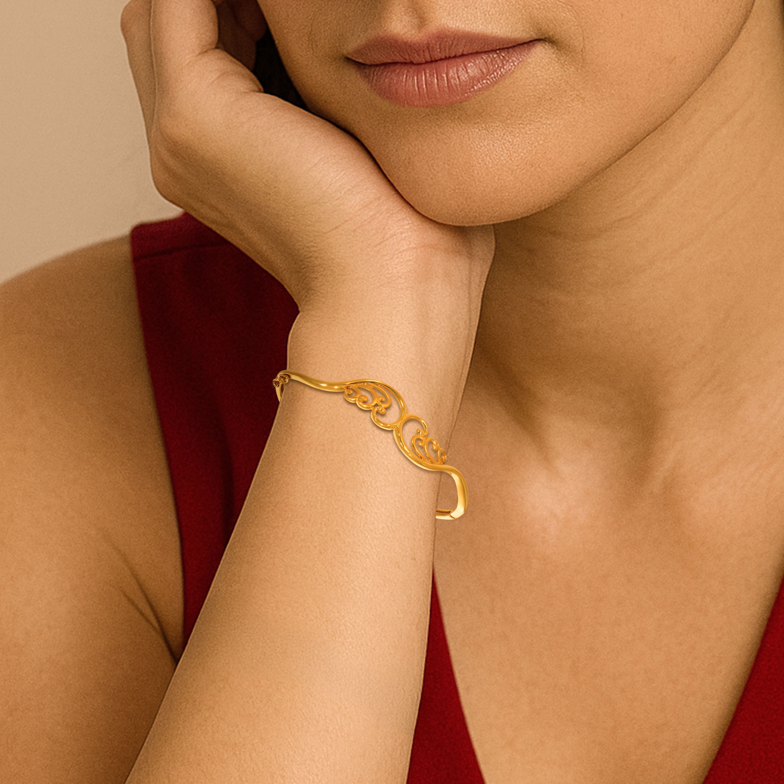 Lyrical Grace Gold Chur Bangle - Senco Gold and Diamonds