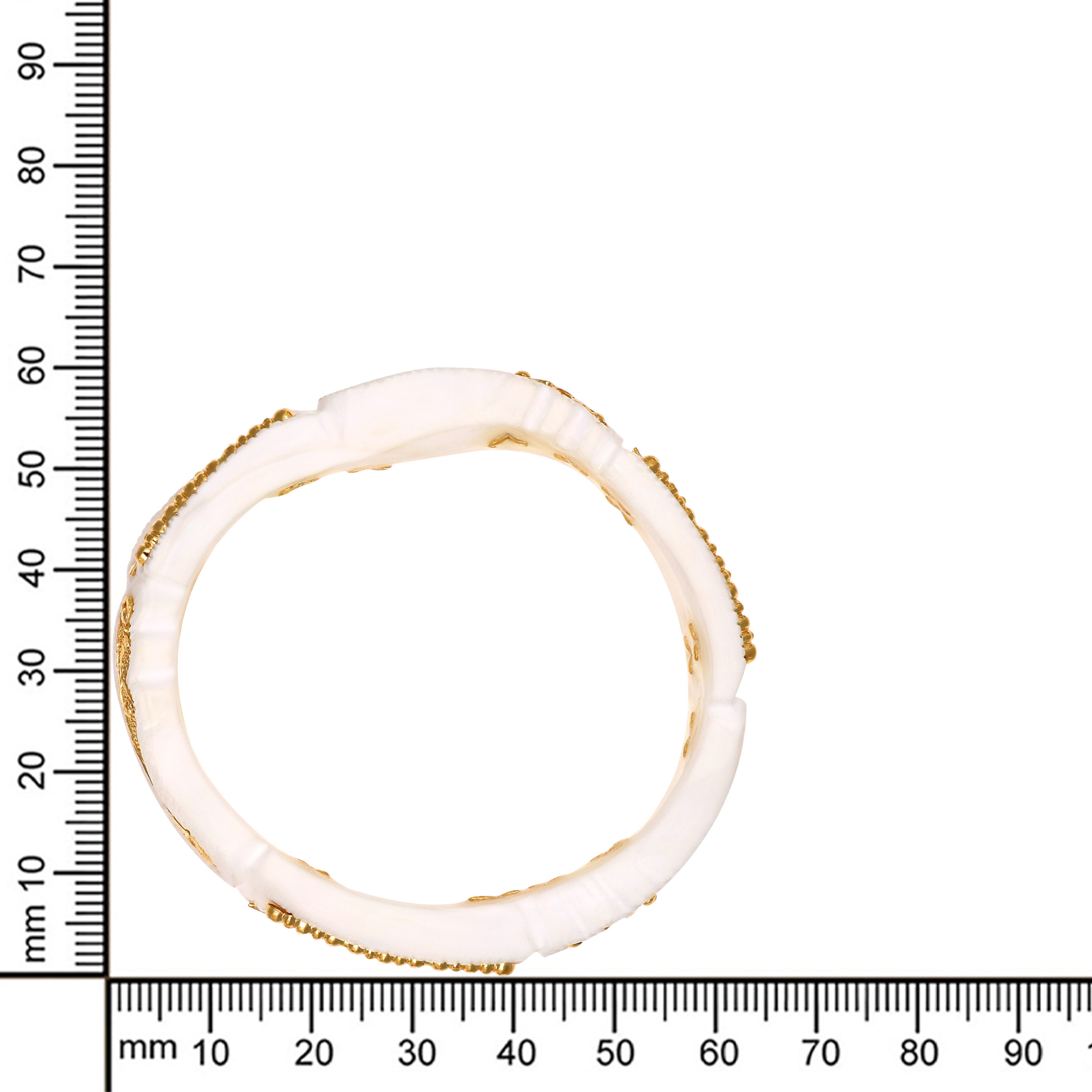 Regal Grace Gold Sankha Bangle - Senco Gold and Diamonds
