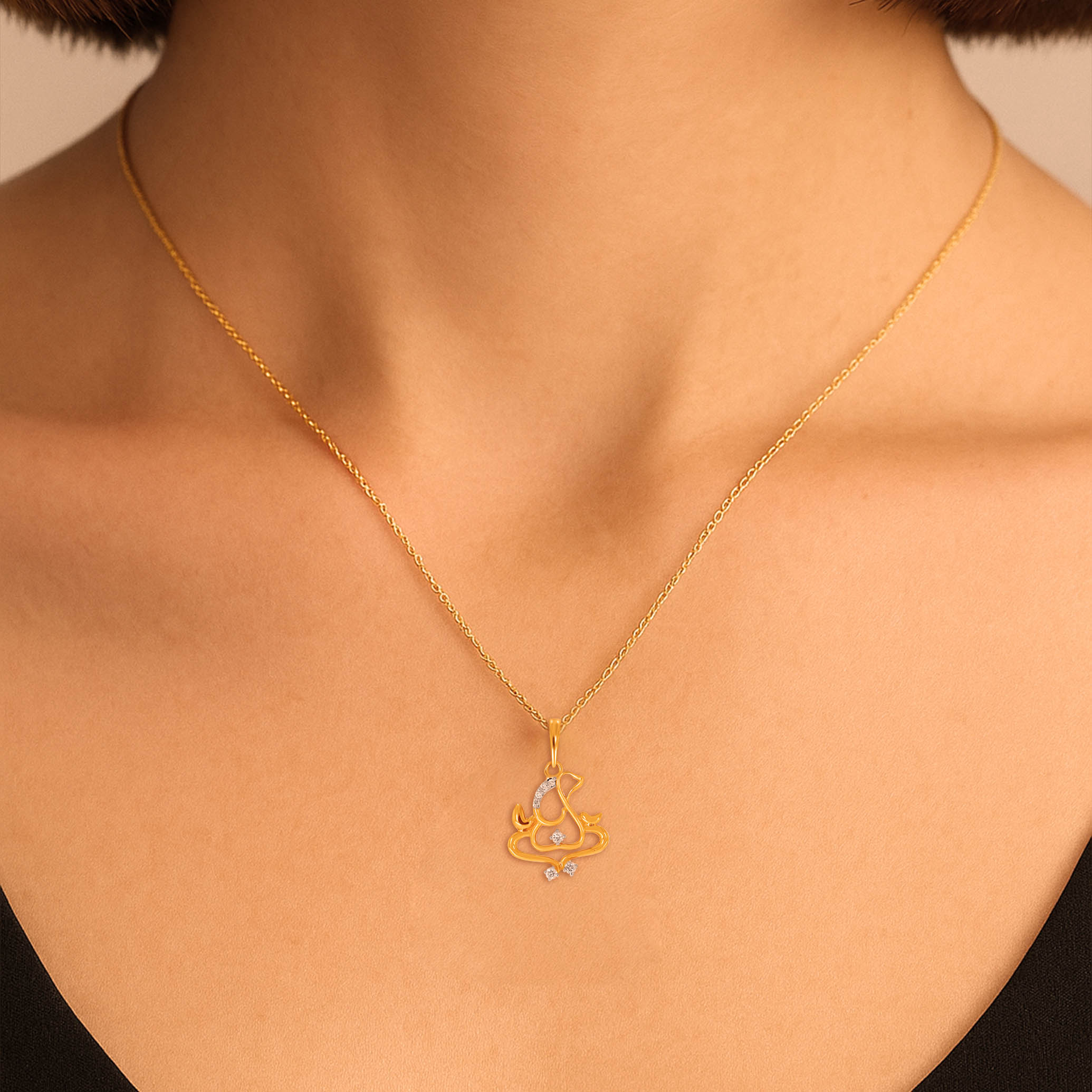 Tranquil Glow Vinayaka Diamond Pendant - Senco Gold and Diamonds