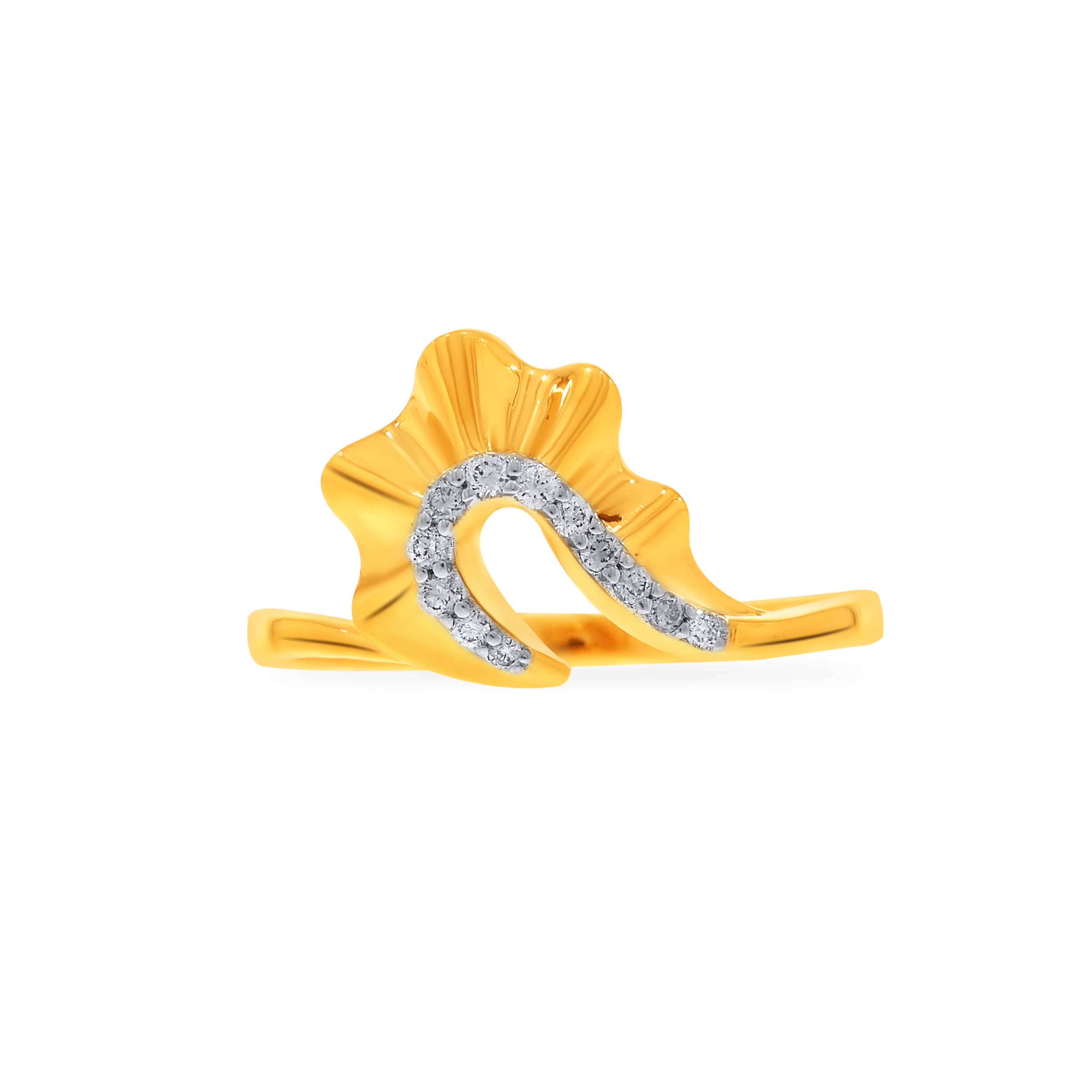 Wavy Excellence Diamond Ring - Senco Gold and Diamonds