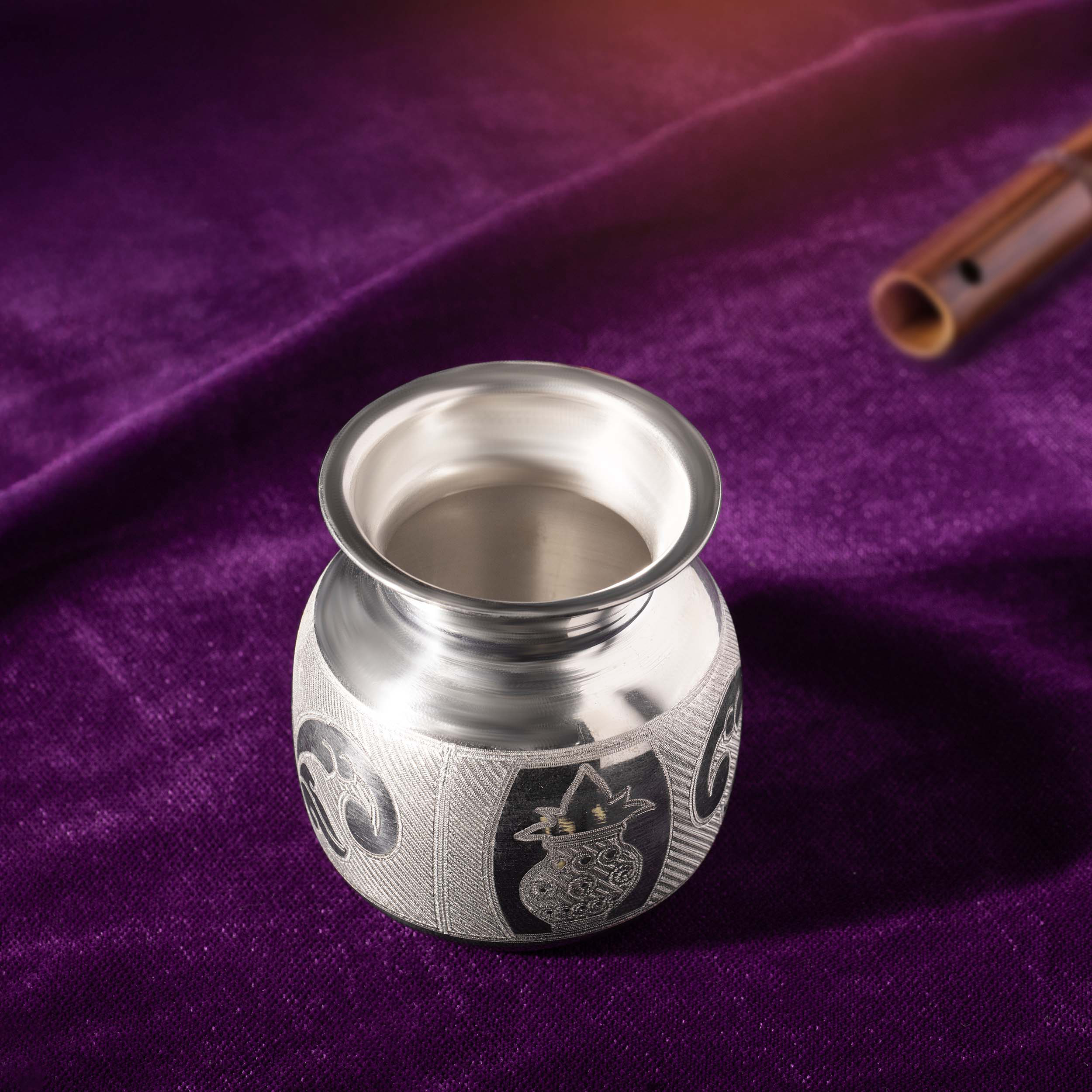 Auspicious Silver Kalash - Senco Gold and Diamonds