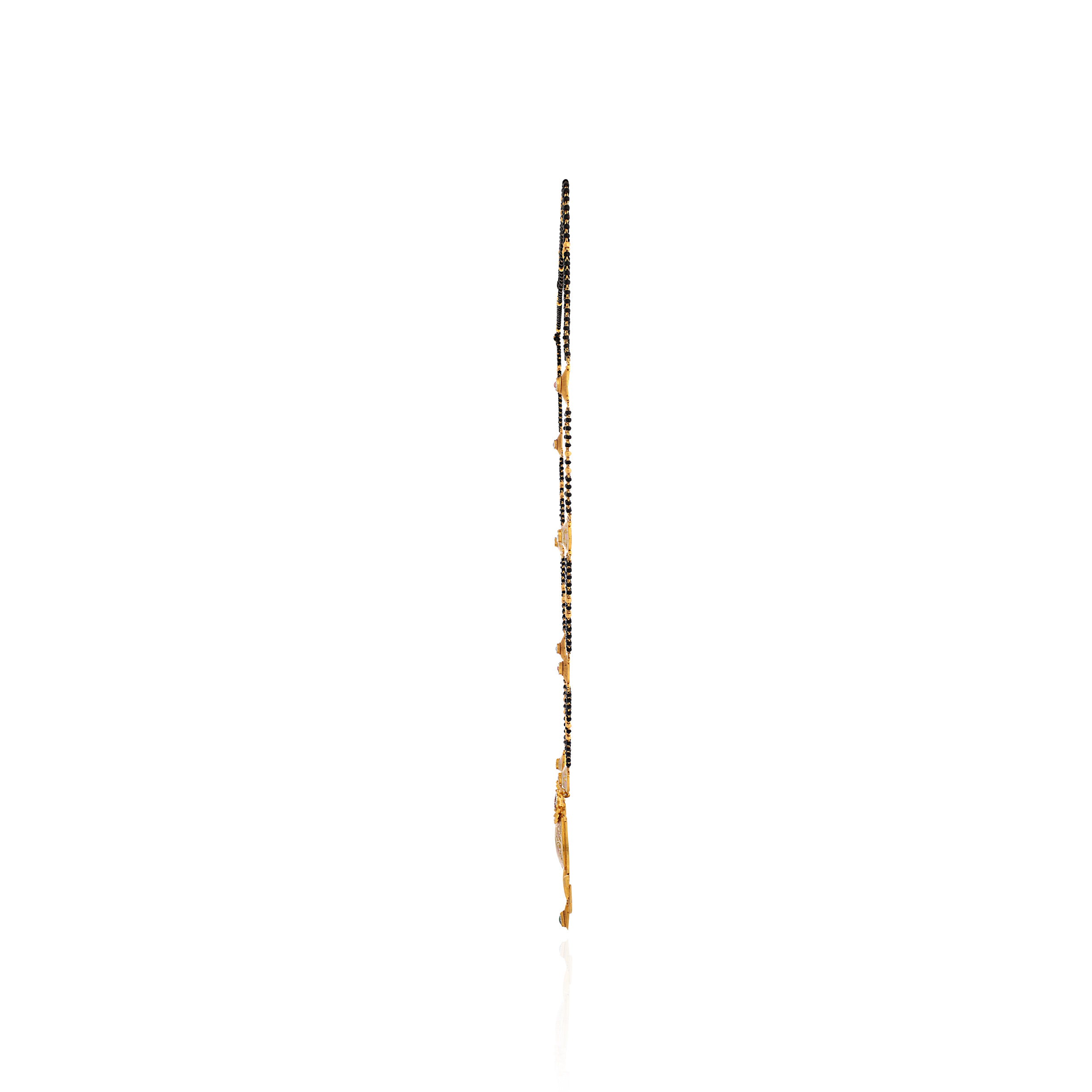 Vintage Glow Kundan Gold Mangalsutra - Senco Gold and Diamonds