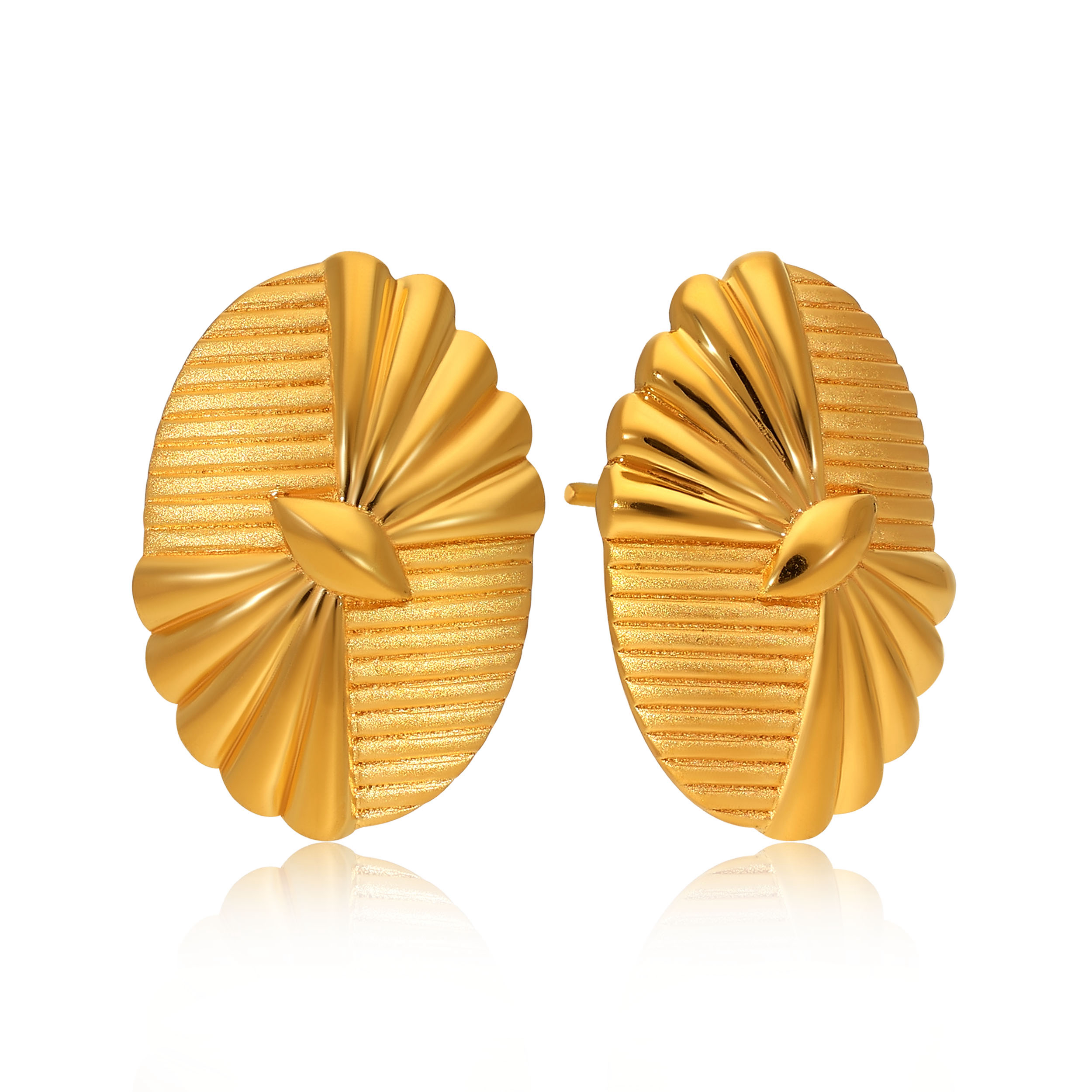 Pleated Gold Oval Studs - Senco Gold and Diamonds