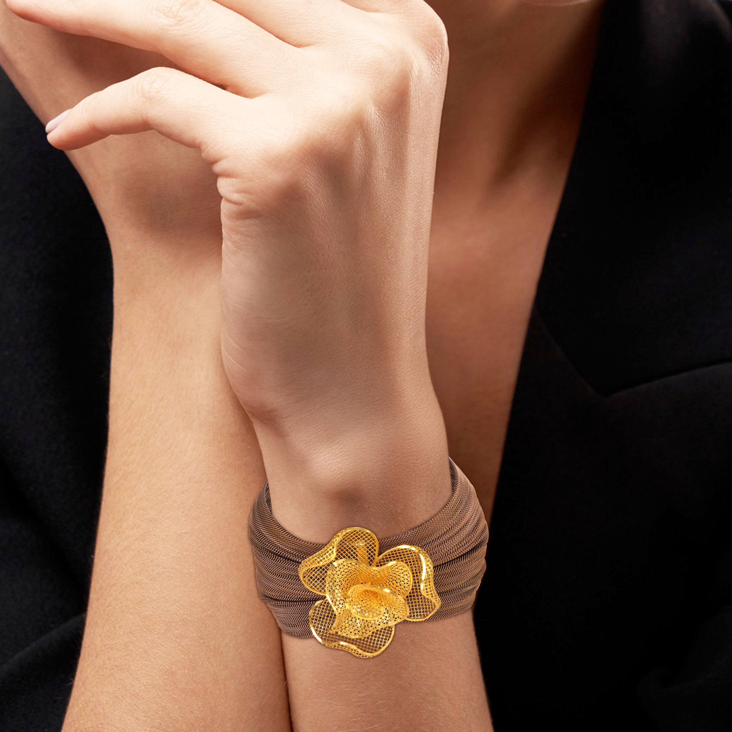 Blossom Stylised Gold Chur - Senco Gold and Diamonds