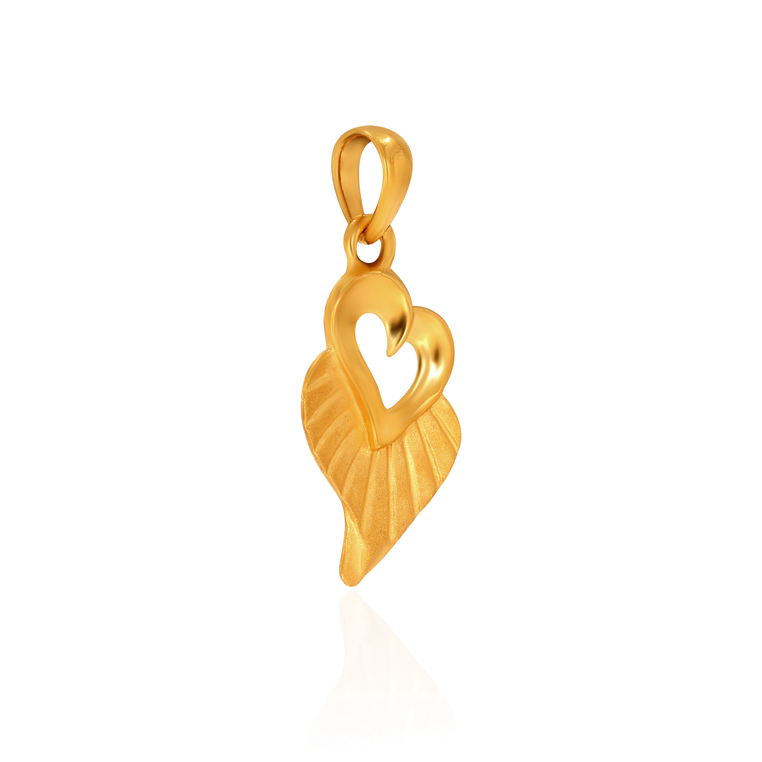 Nature's Heart Gold Pendant - Senco Gold and Diamonds