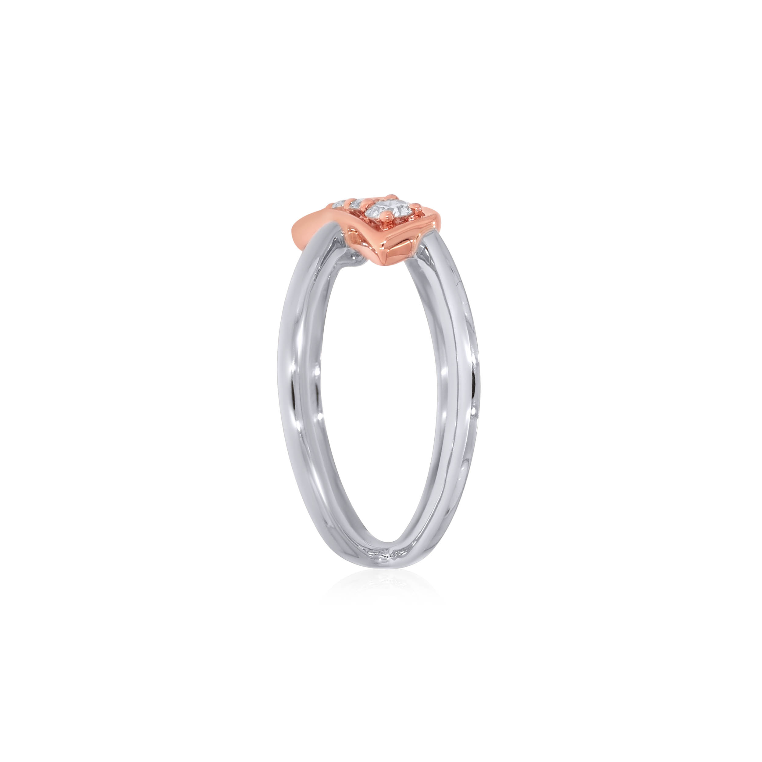 Shiny Crossfire Platinum Ring - Senco Gold and Diamonds