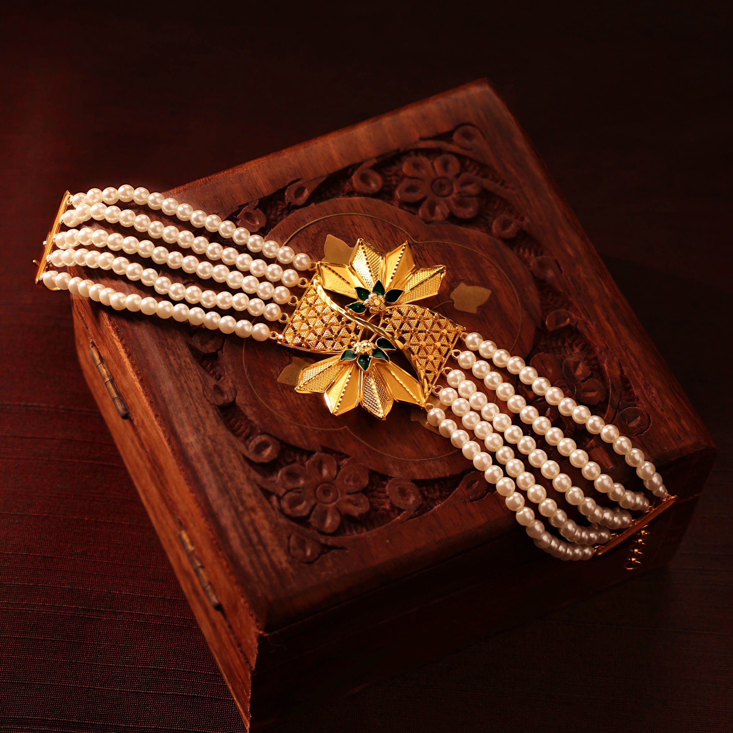 Artisan Petals Gold Mantasha - Senco Gold and Diamonds