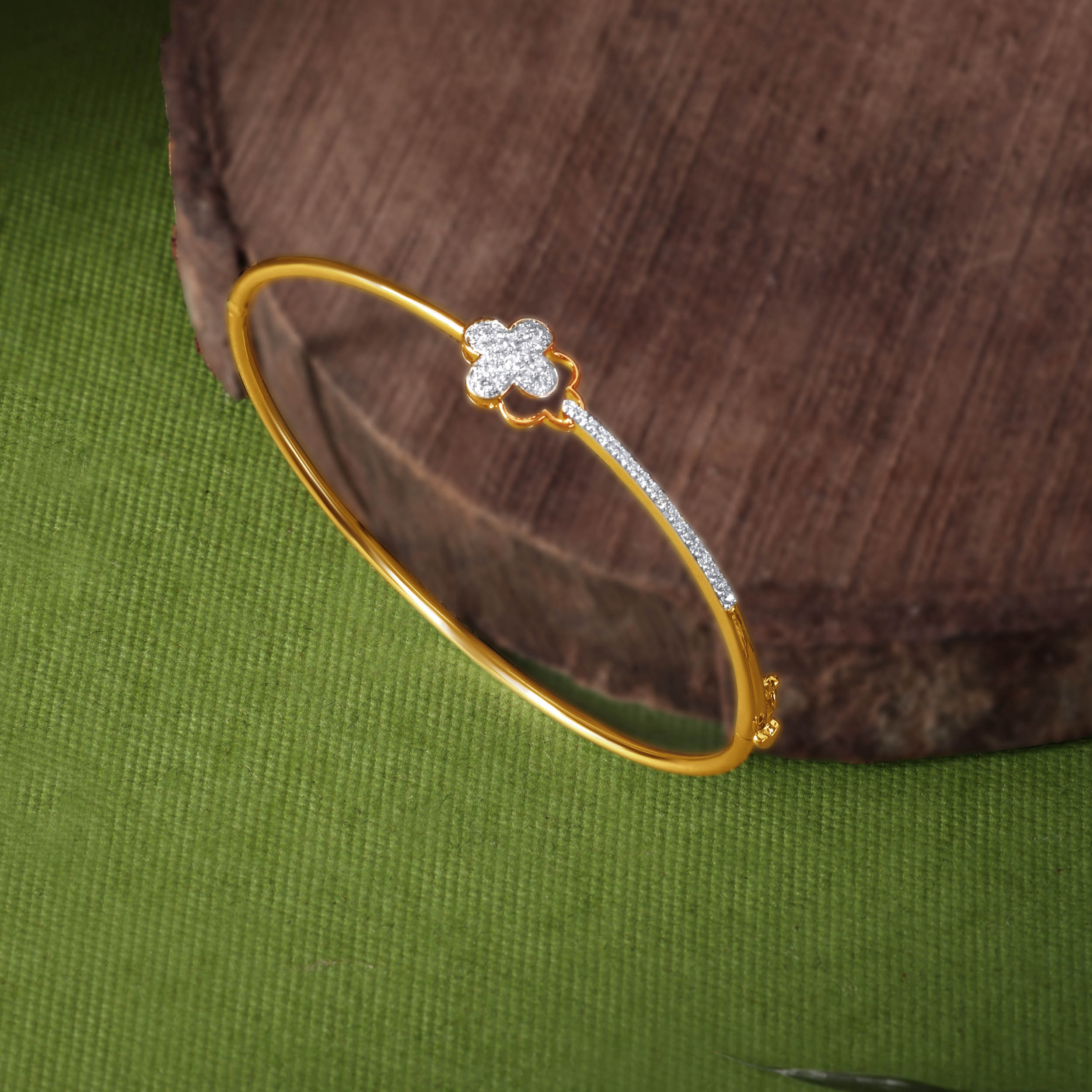 Whimsical Clover Diamond Bracelet - Senco Gold and Diamonds