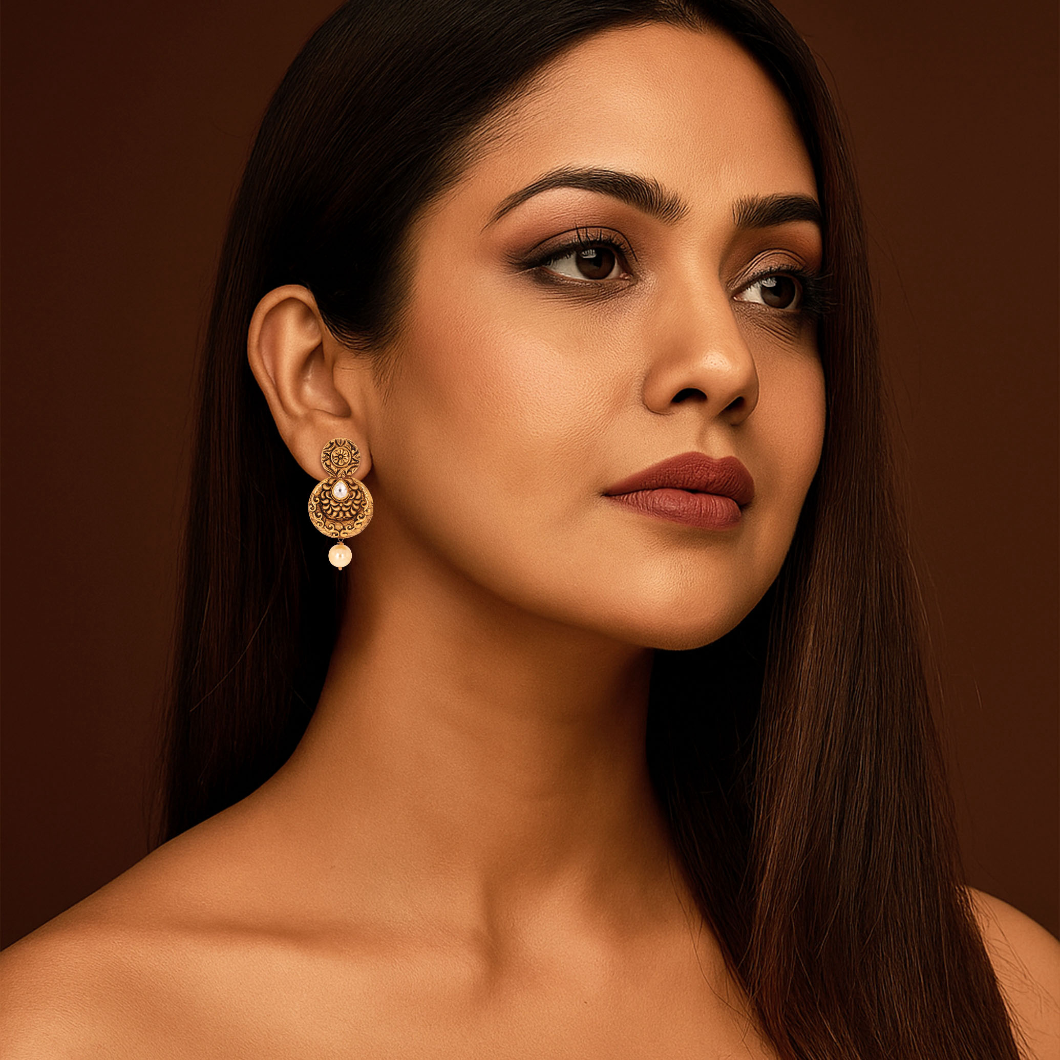 Heritage Carved Gold Kundan Earrings - Senco Gold and Diamonds