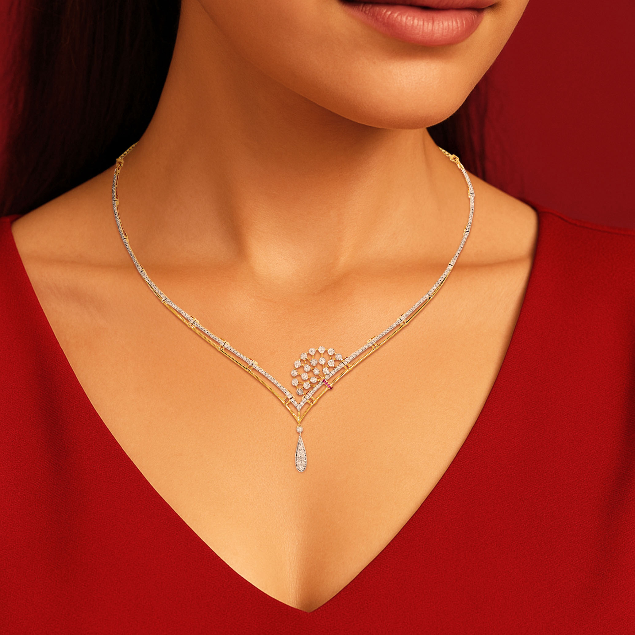 Rosella Glow Diamond Necklace - Senco Gold and Diamonds