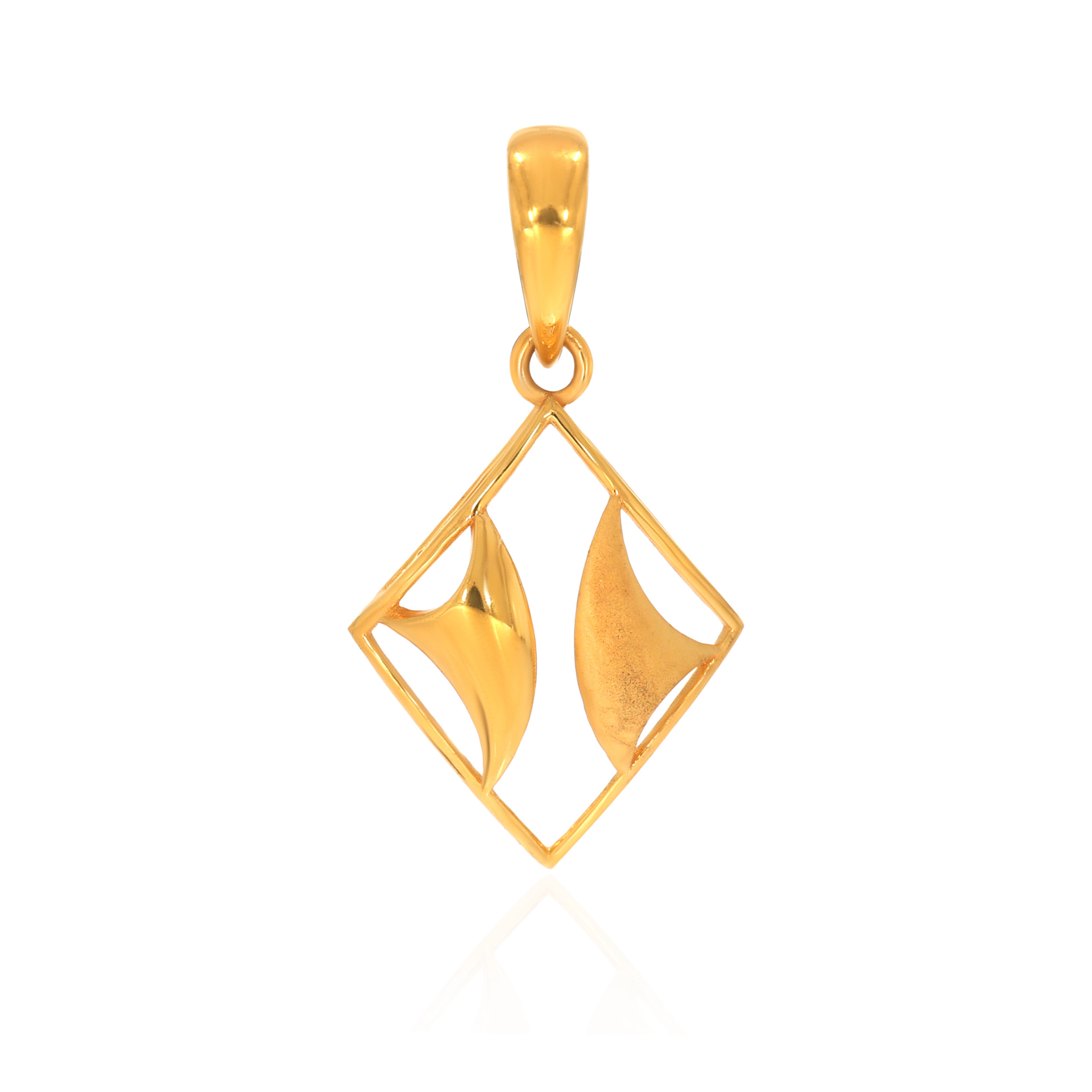 22 KT Yellow Gold Pendant-GPN-SAD0005356 - Senco Gold and Diamonds