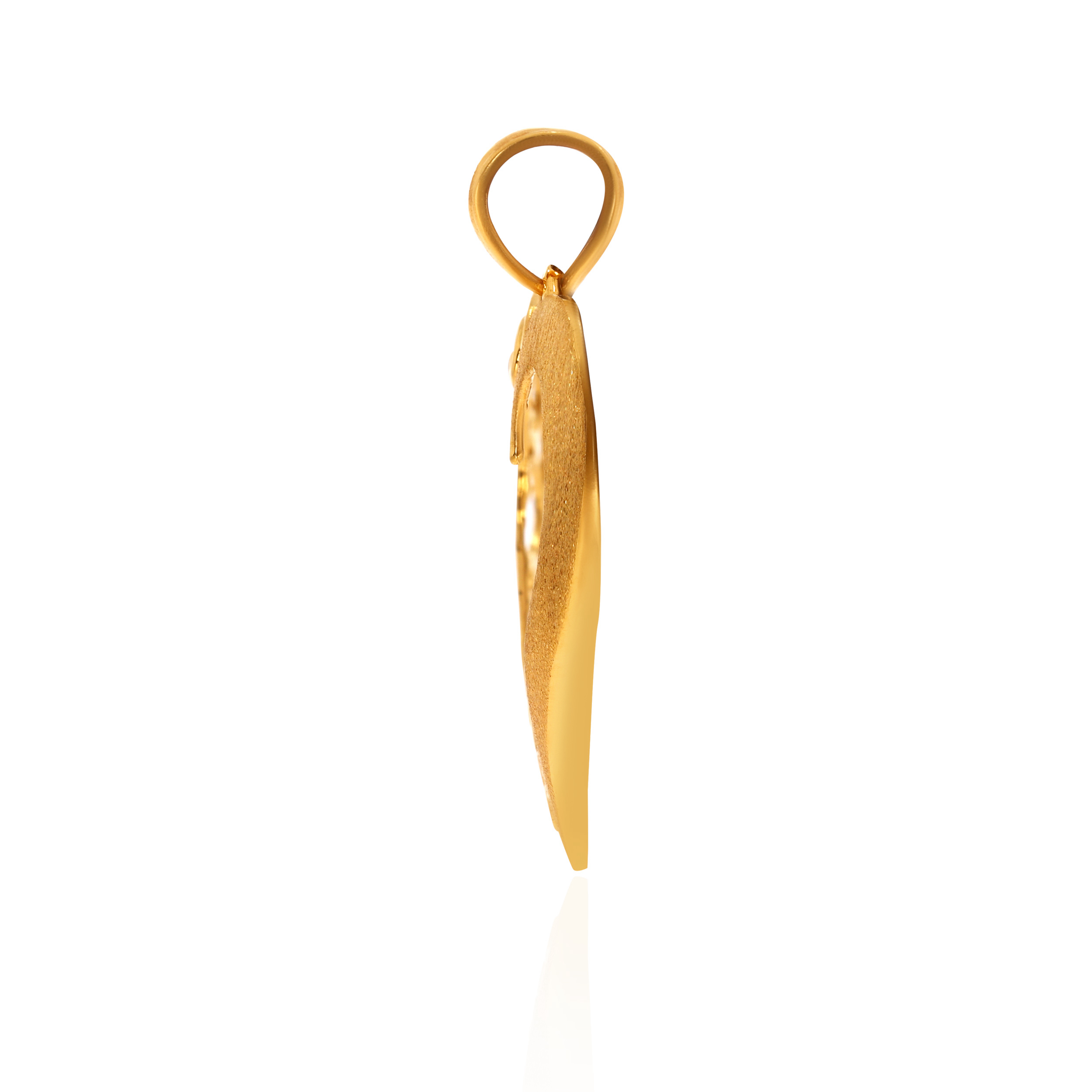 Artsy Romance Gold Pendant - Senco Gold and Diamonds