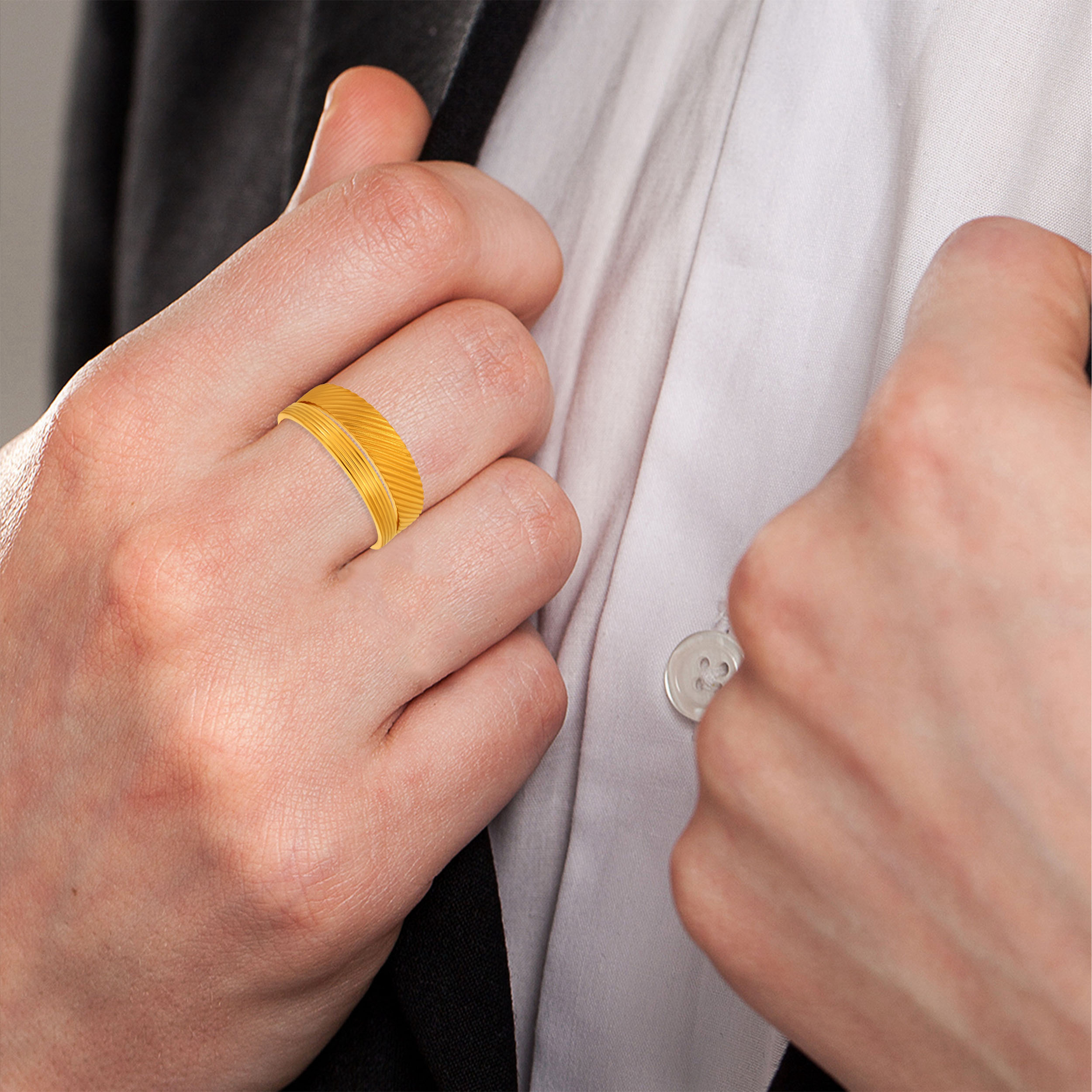Edge-Cut Men's Gold Ring - Senco Gold and Diamonds