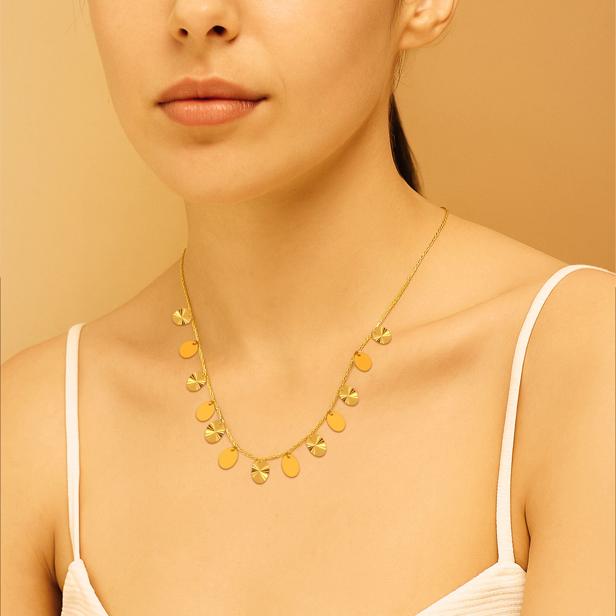 Gleaming Oval Gold Chain - Senco Gold and Diamonds