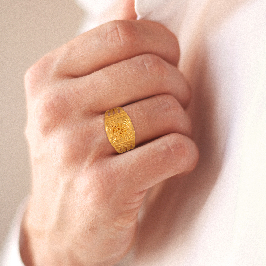 Empire Engrave Men's Gold Ring - Senco Gold and Diamonds