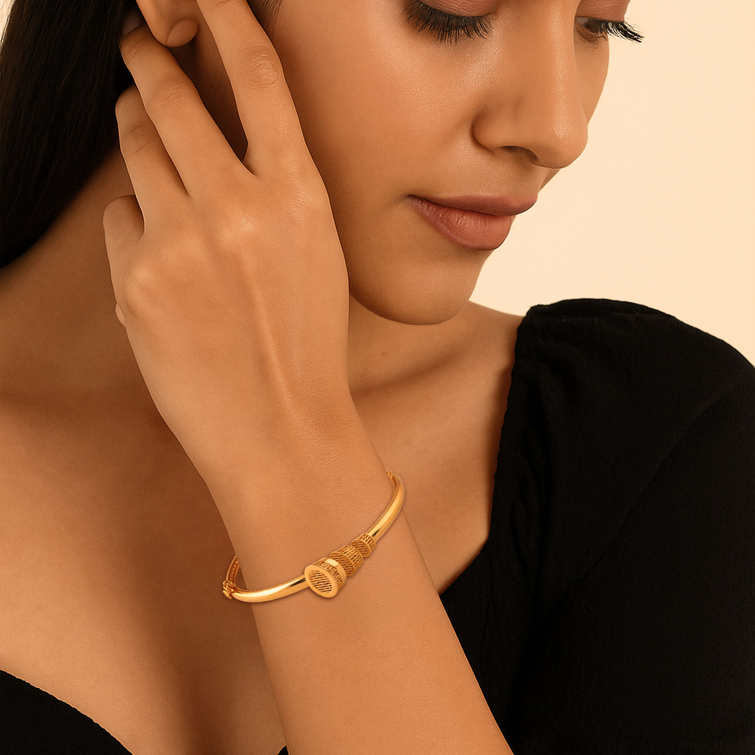 Spiral Elegance Gold Chur - Senco Gold and Diamonds