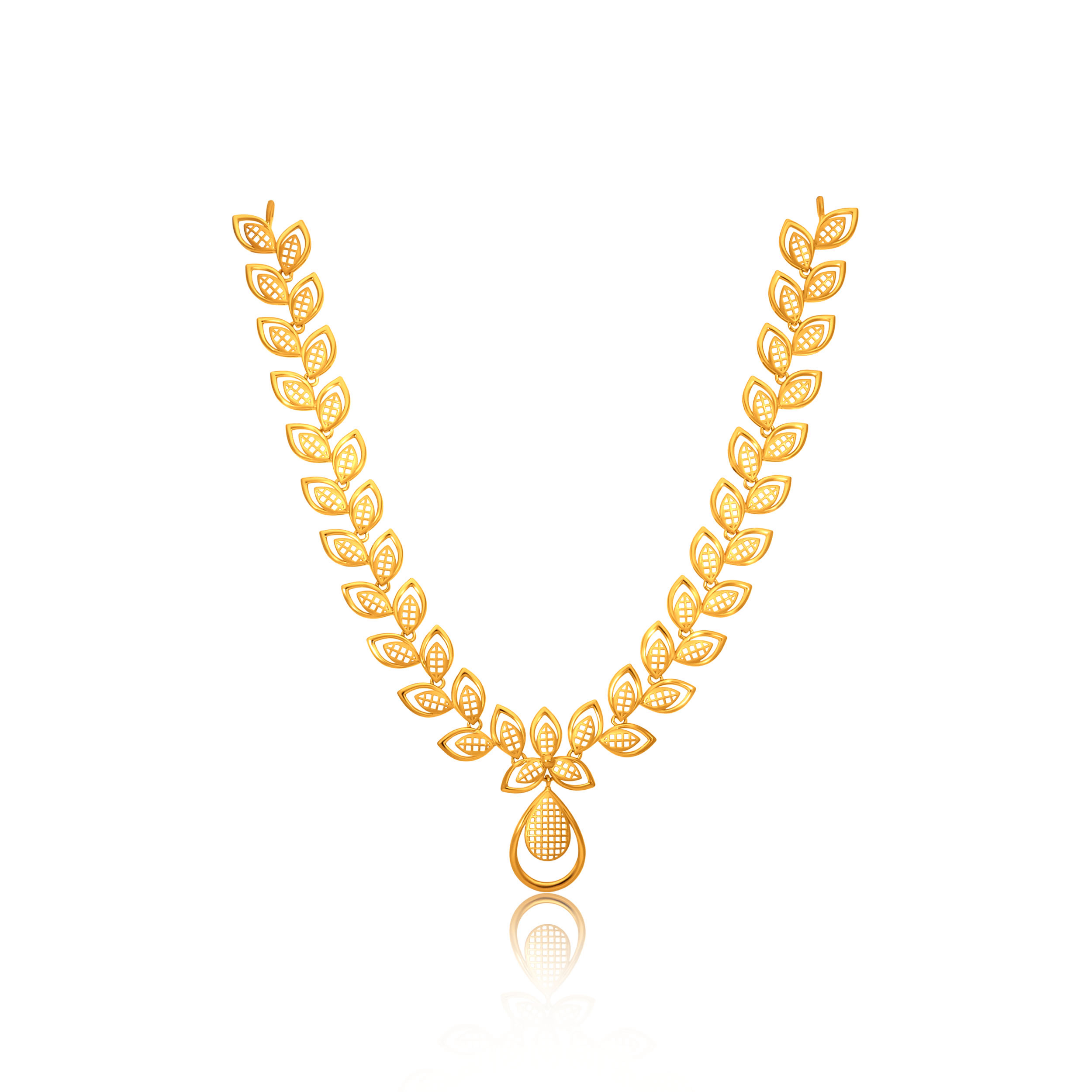 Delicate Golden Leaf Necklace - Senco Gold and Diamonds