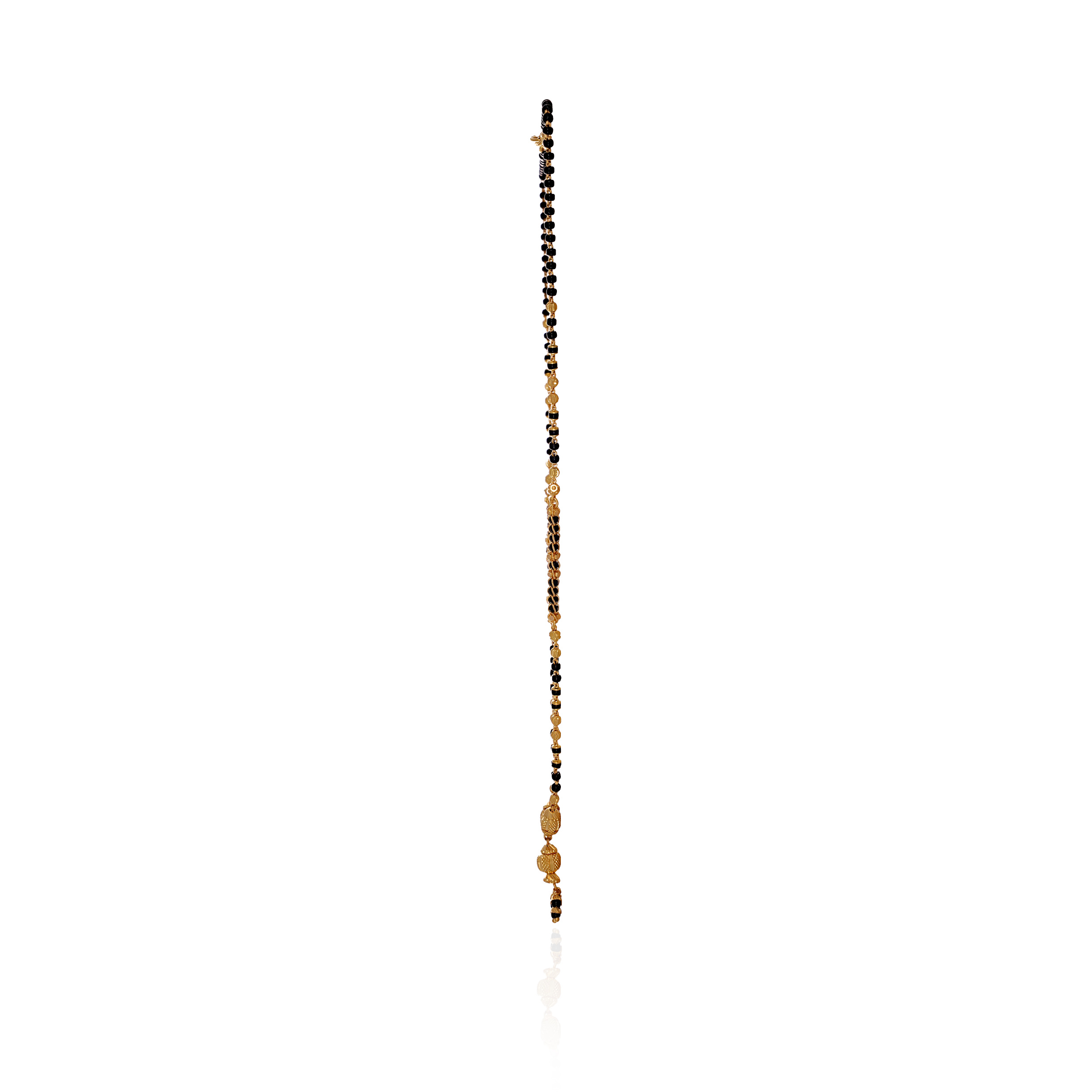 Chic Wedding Radiance Gold Mangalsutra - Senco Gold and Diamonds