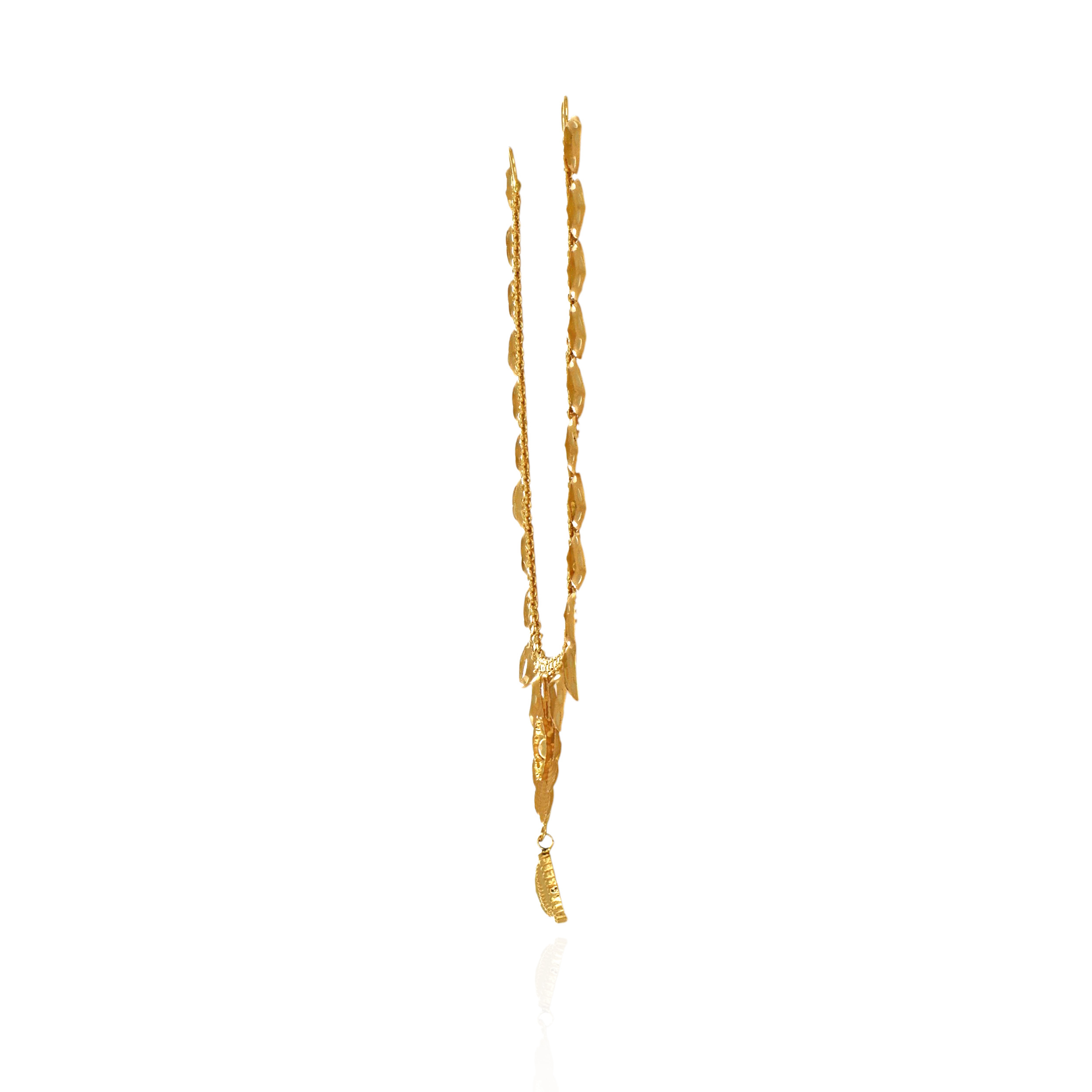 Looped Elegance Floral Gold Necklace - Senco Gold and Diamonds