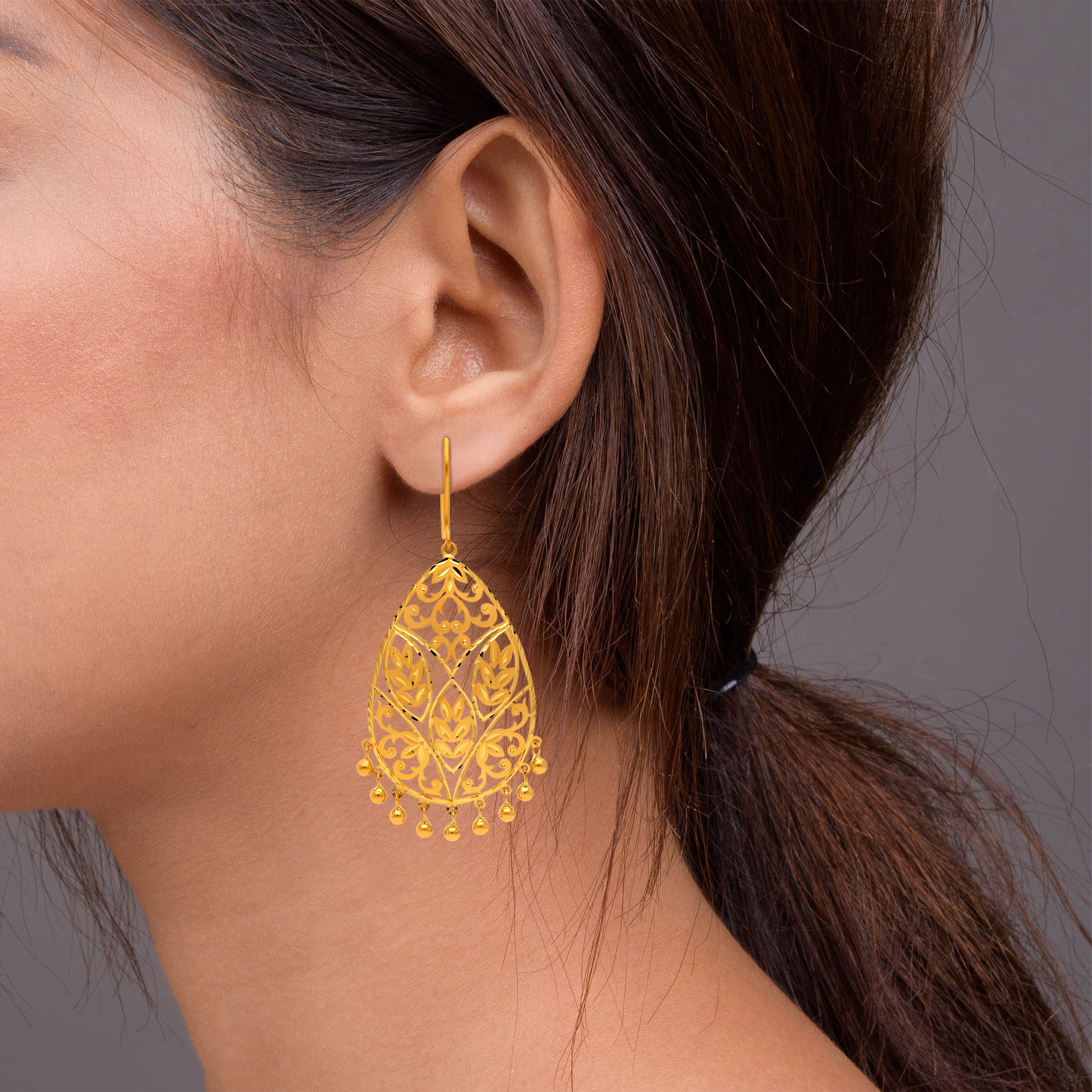 22K Yellow Gold Danglers_GP-SAD0006300 - Senco Gold and Diamonds