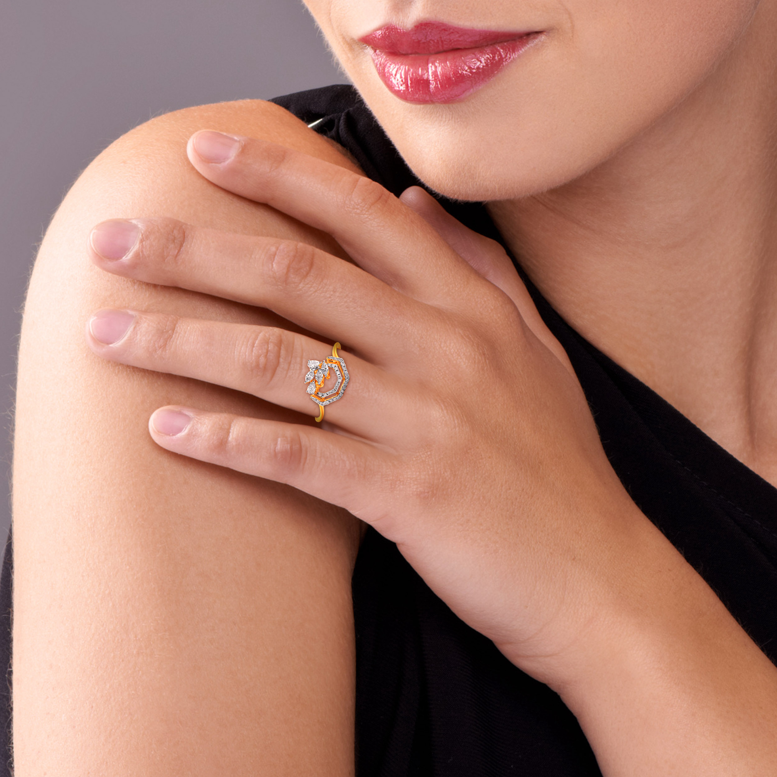 Crownleaf Elegance Diamond Ring - Senco Gold and Diamonds