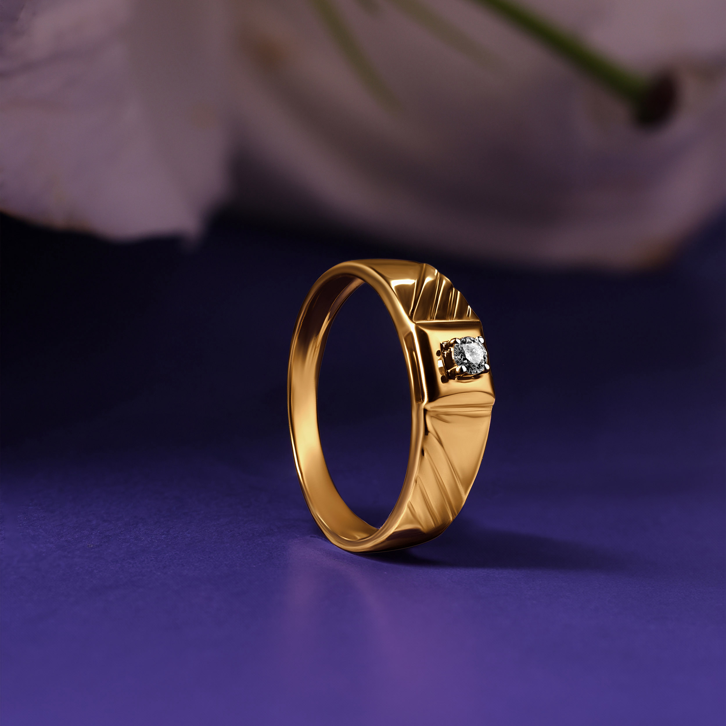 Halo Of Love Solitaire Men's Ring - Senco Gold and Diamonds