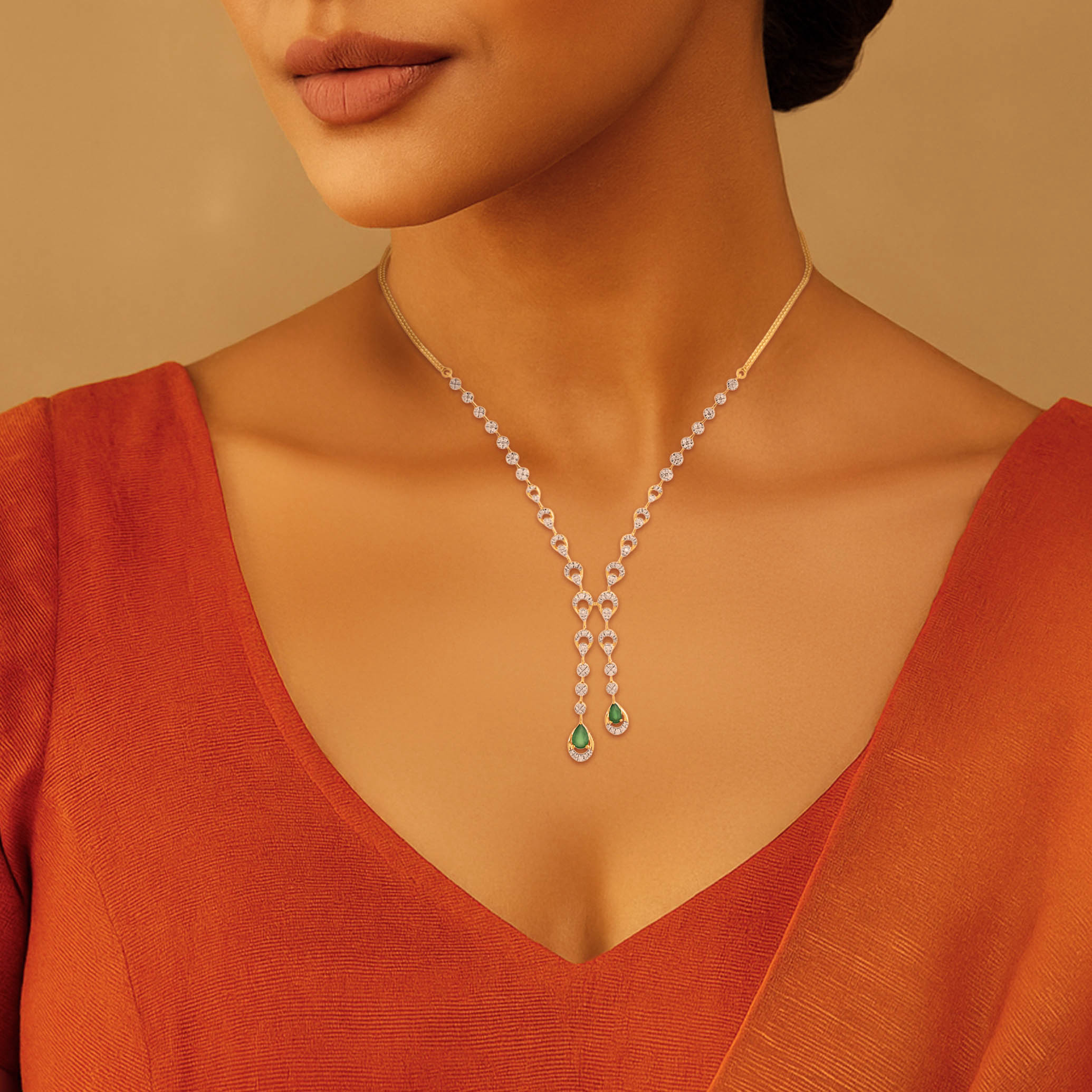 Aurora Dew Diamond Necklace - Senco Gold and Diamonds