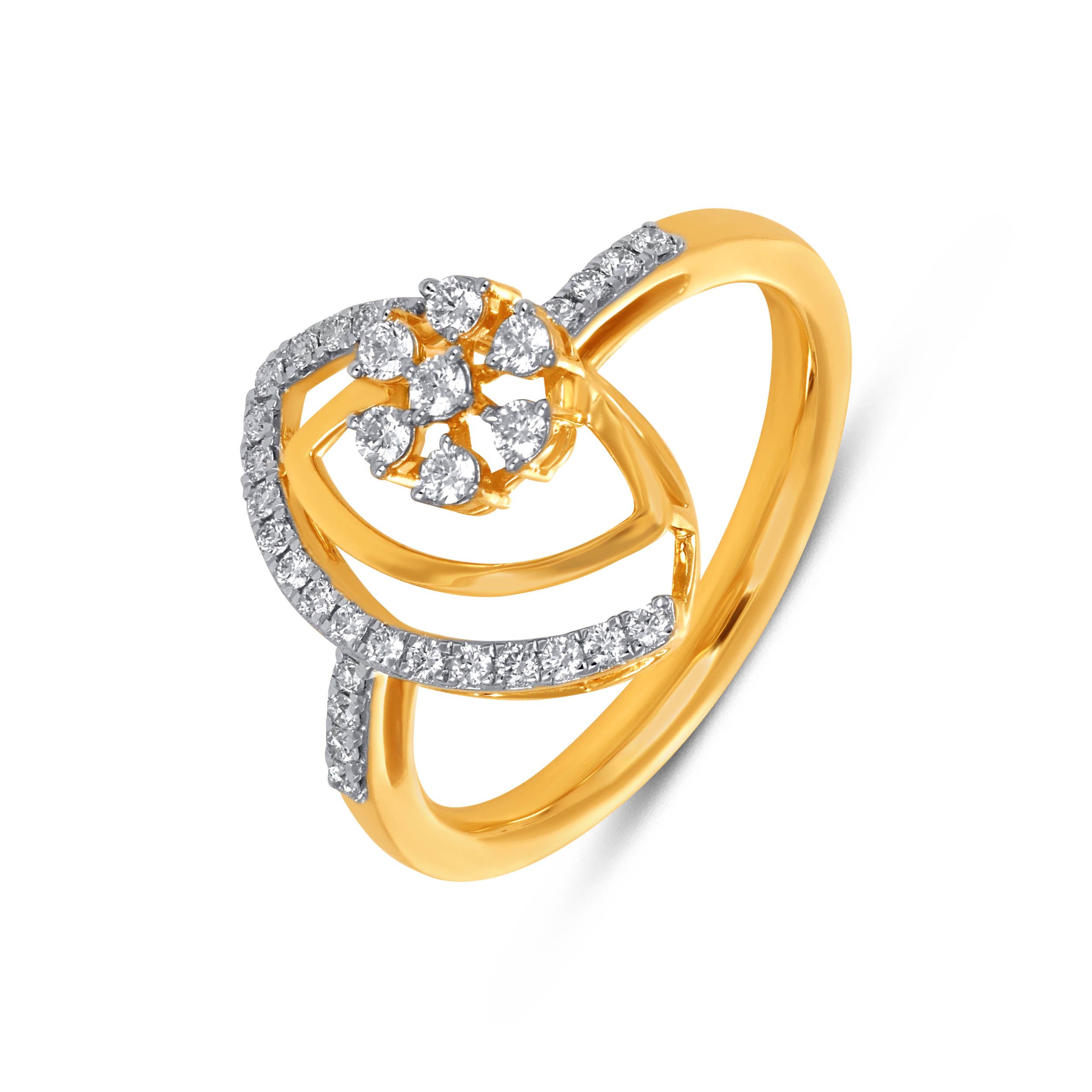 Petal Aura Diamond Ring