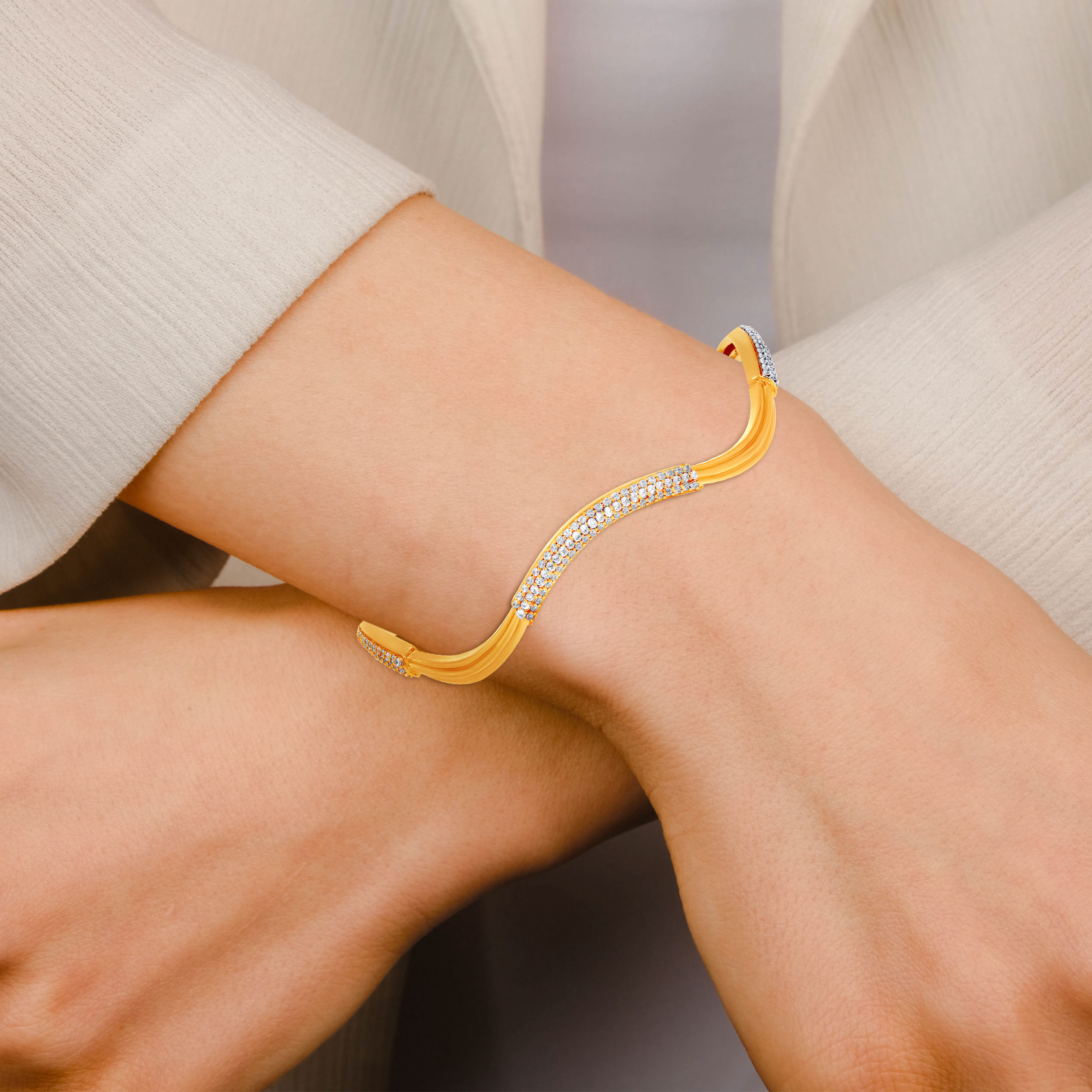 Alluring Wave Diamond Churi - Senco Gold and Diamonds