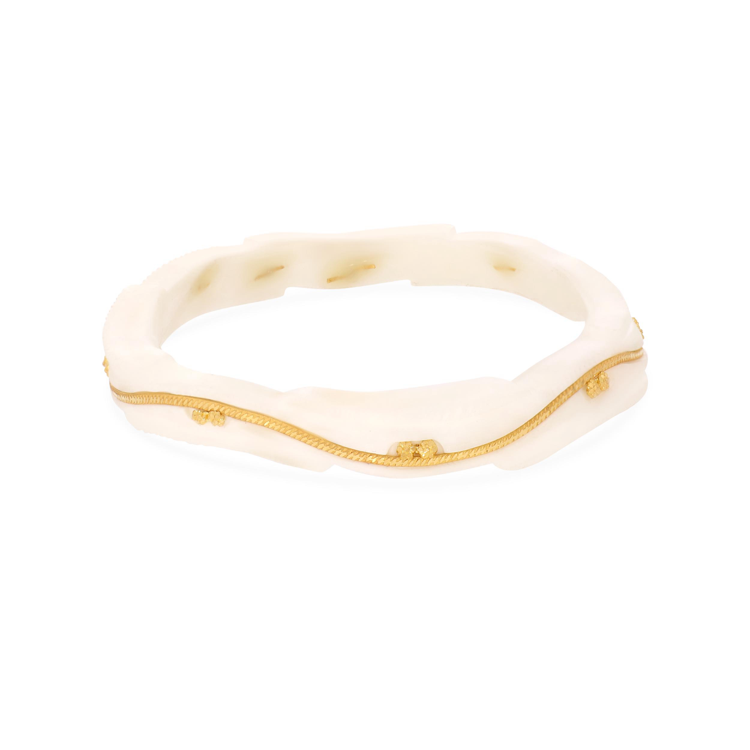 Wavy Flair Gold Sankha - Senco Gold and Diamonds