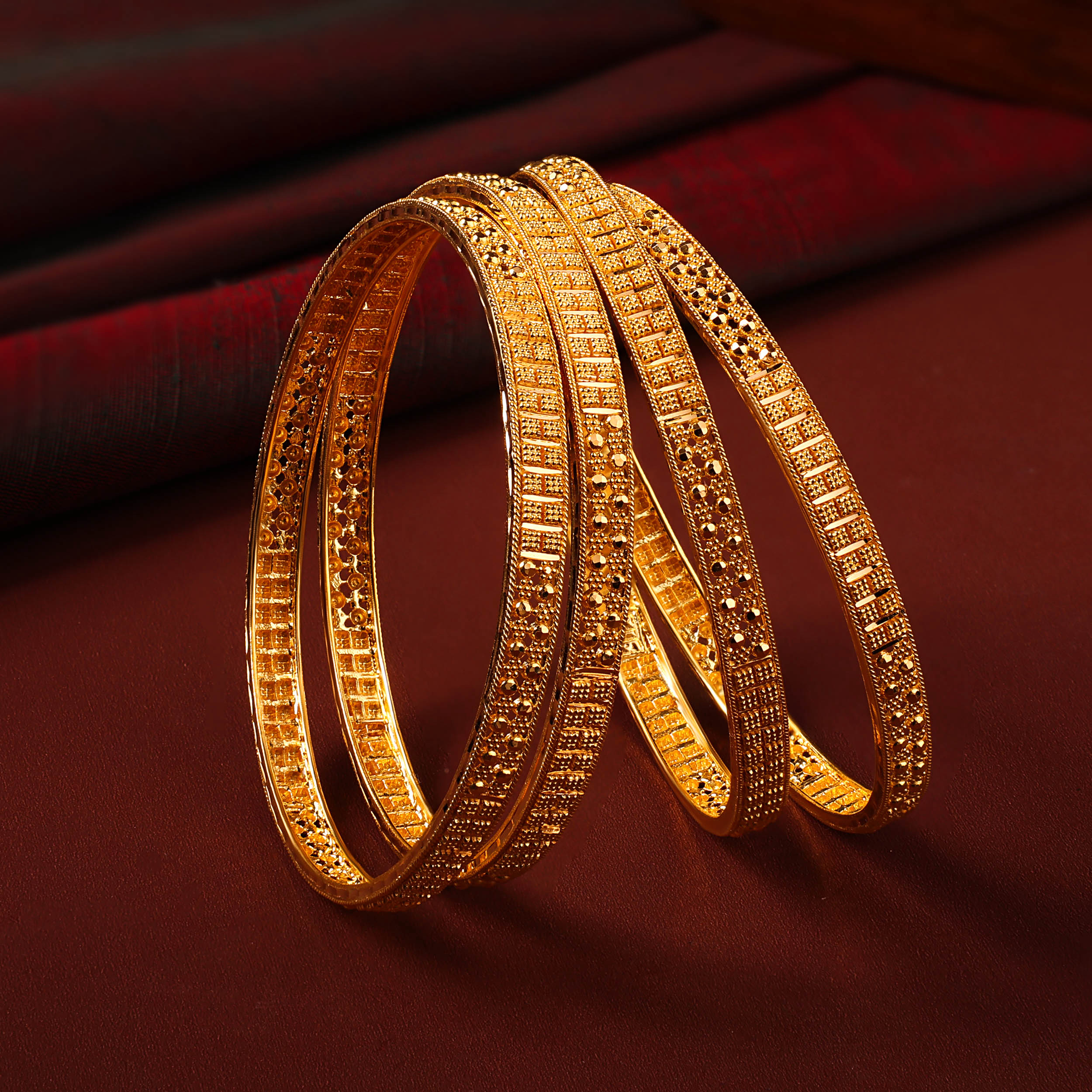 Tradition's Grid Gold Bangle - Senco Gold and Diamonds