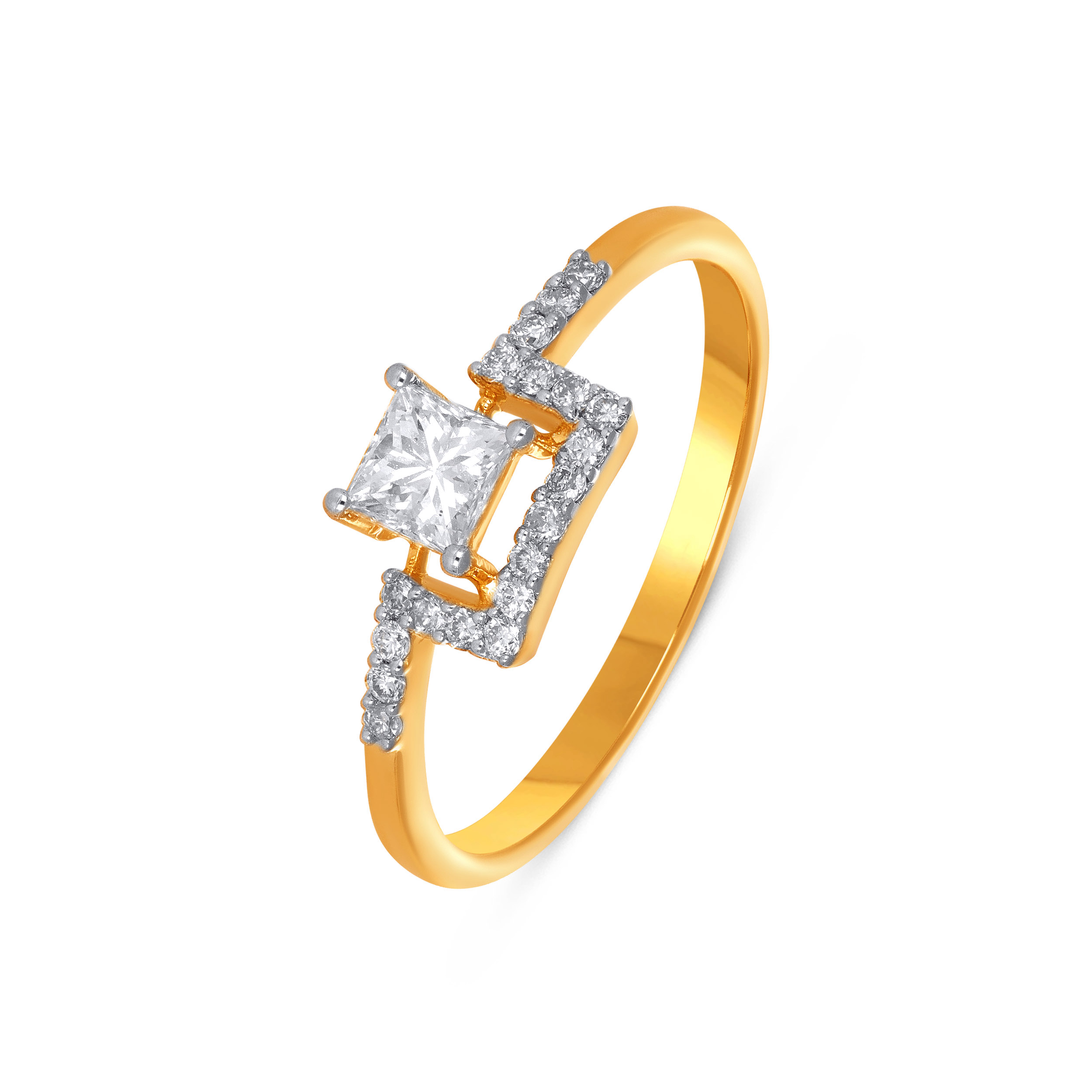 Elevating Aura Diamond Ring - Senco Gold and Diamonds