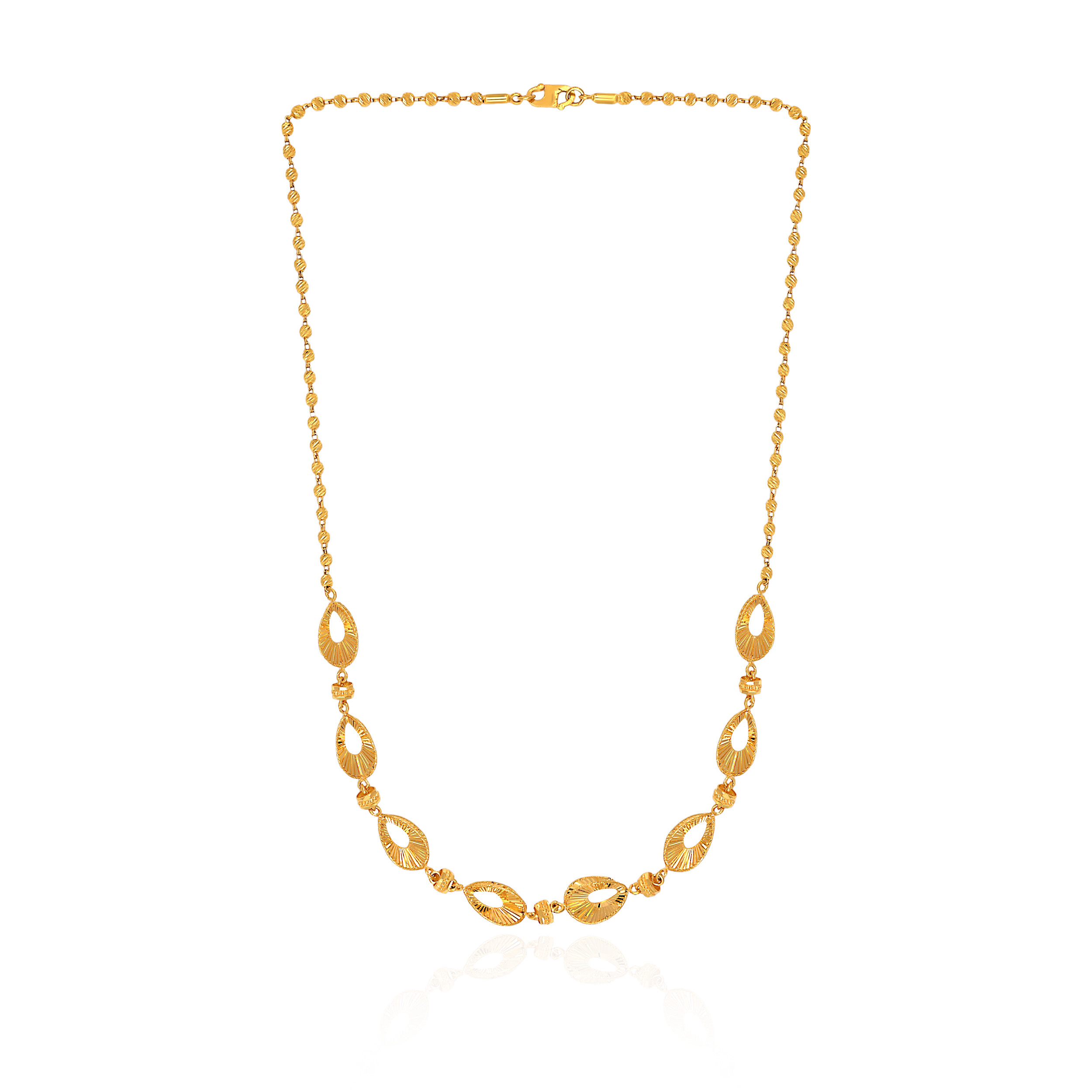 Lustrous Leaf Gold Chain - Senco Gold and Diamonds