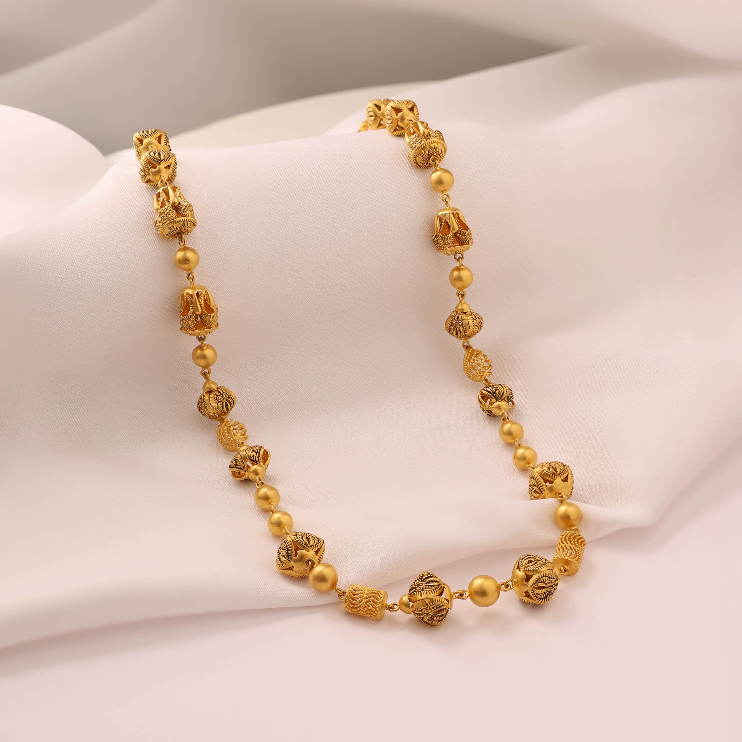 Ornate Poise Gold Chain - Senco Gold and Diamonds