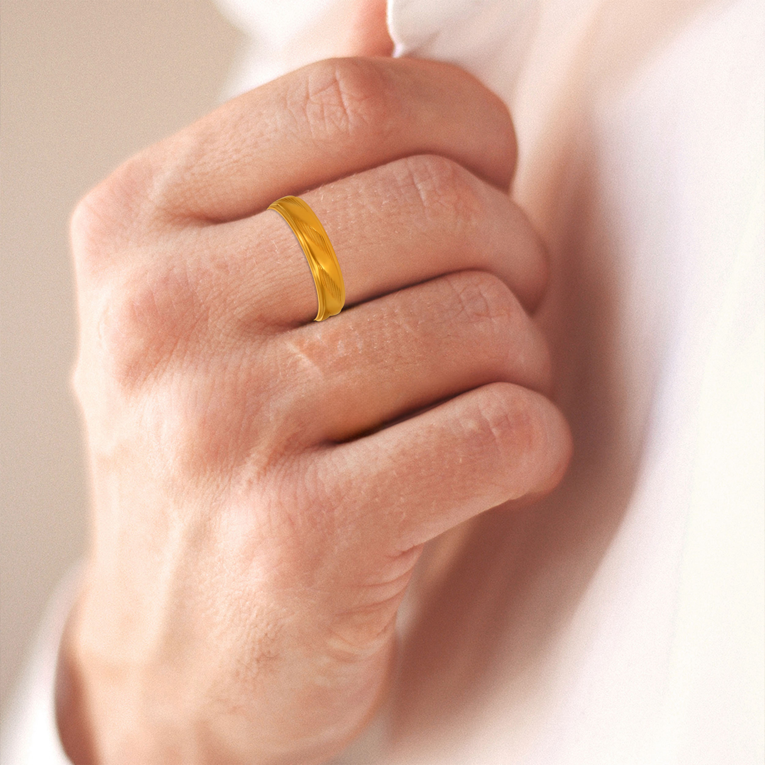 Formline Men's Gold Band alternate view 2