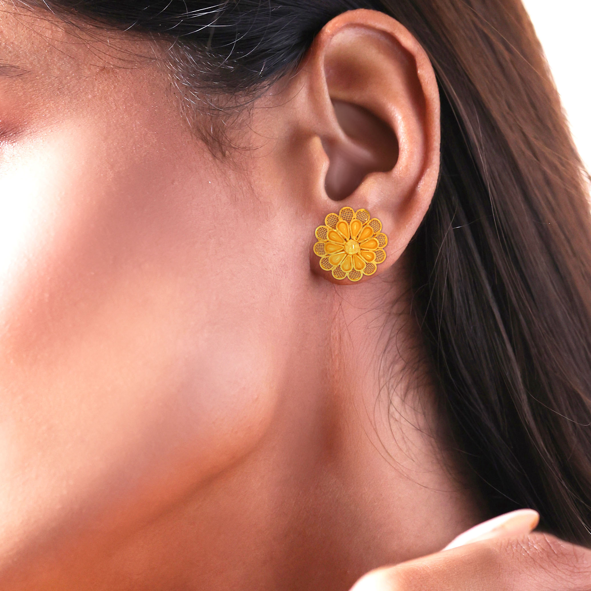 Filigree Floret Gold Studs - Senco Gold and Diamonds