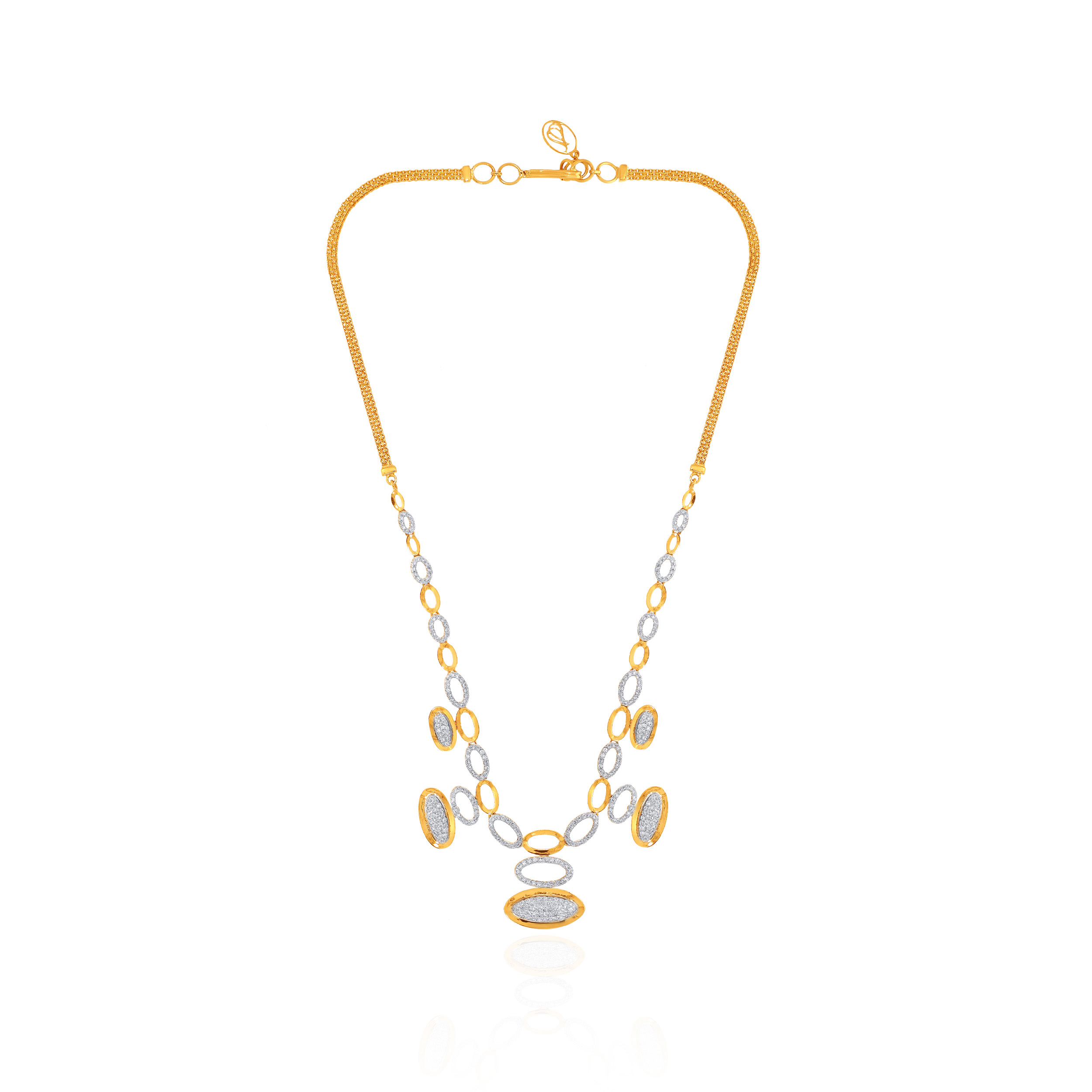 Distinct Oval Patterned Diamond Necklace - Senco Gold and Diamonds