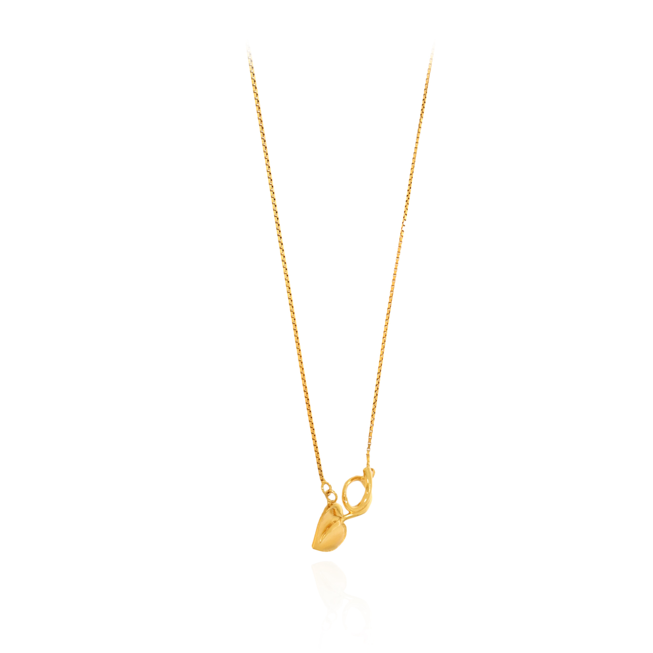 Leaf Glow Gold Chain Pendant - Senco Gold and Diamonds
