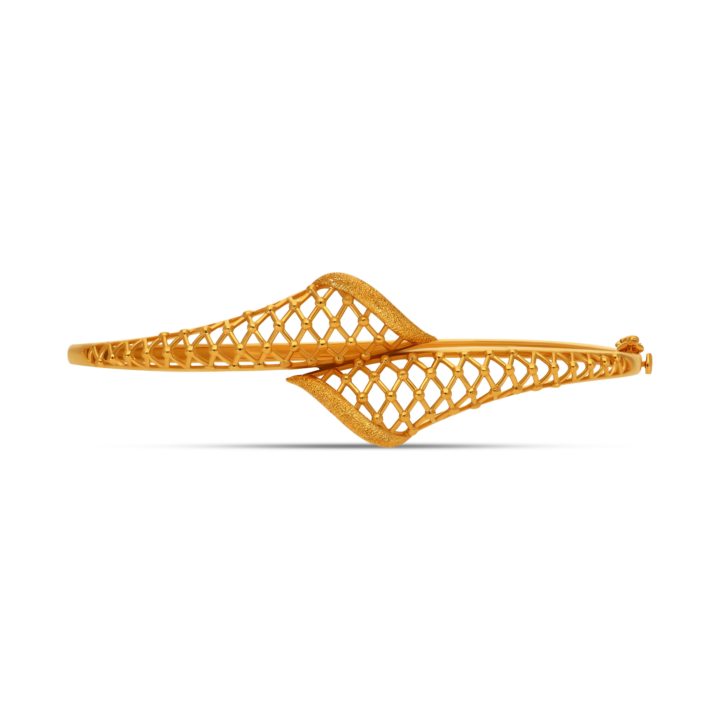 LatticeEmbrace Gold Bangle - Senco Gold and Diamonds