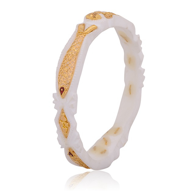 Oceanic Art Gold Sankha Bangle - Senco Gold and Diamonds