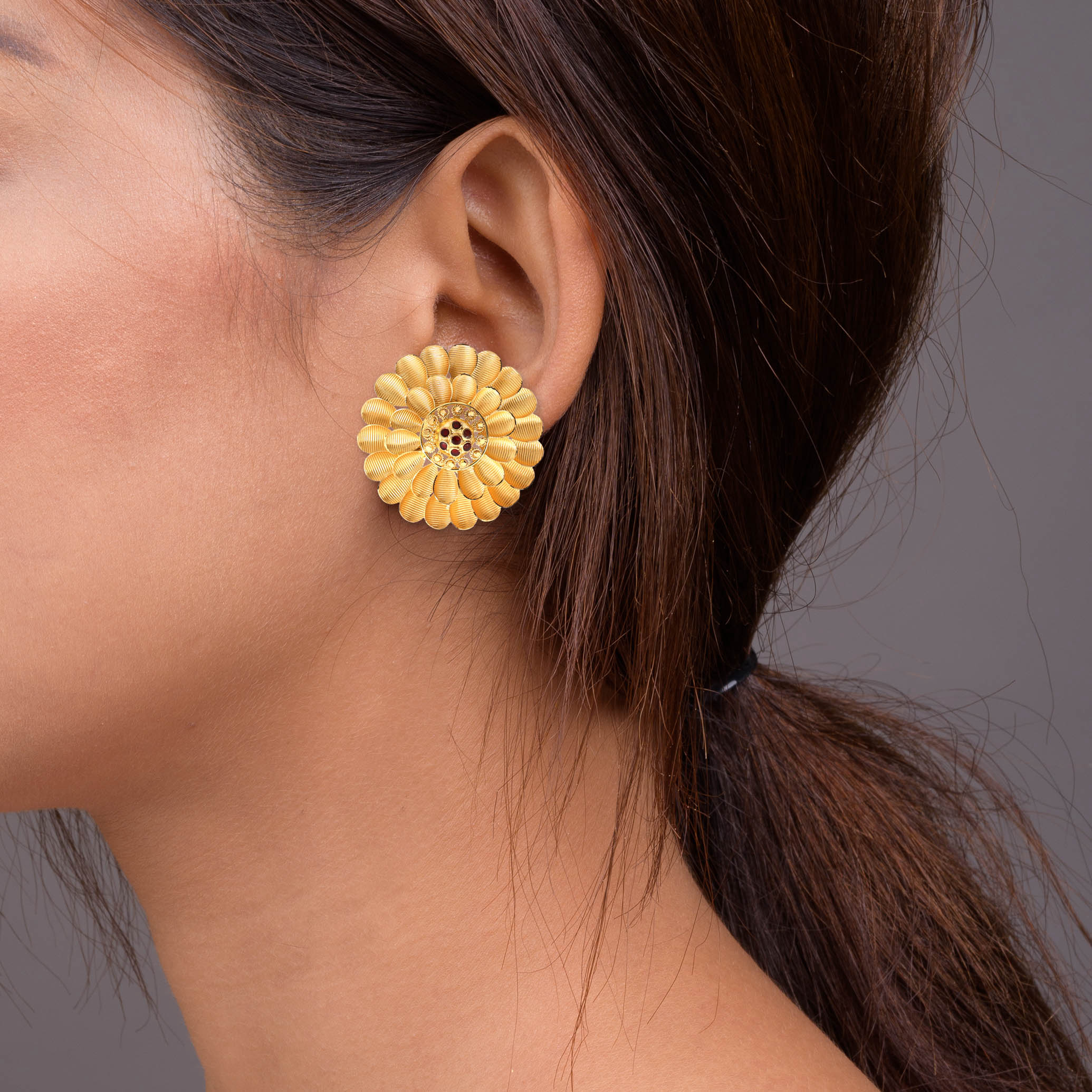 Floral Grandeur Gold Studs - Senco Gold and Diamonds