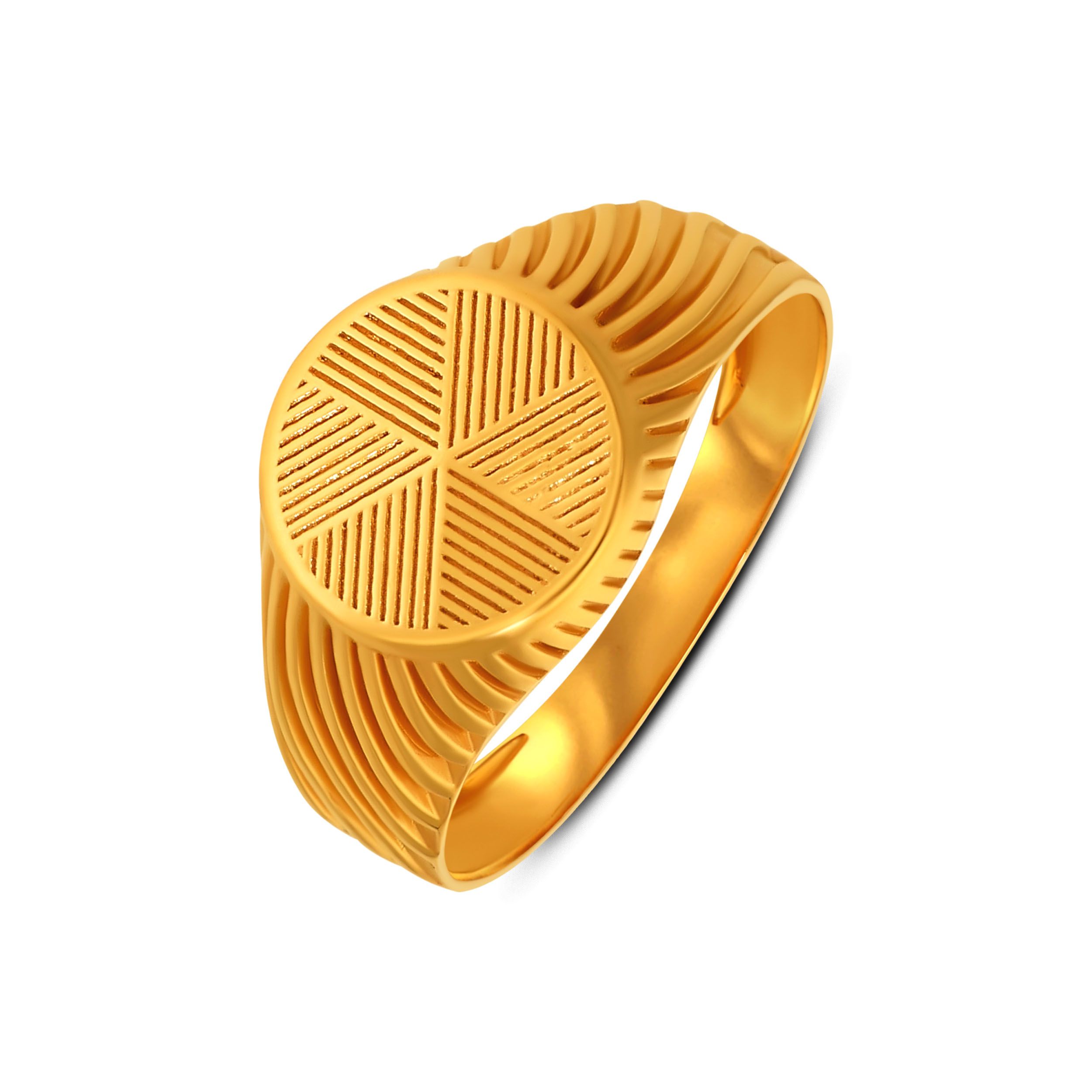 Radial Patterned Men's Gold Ring