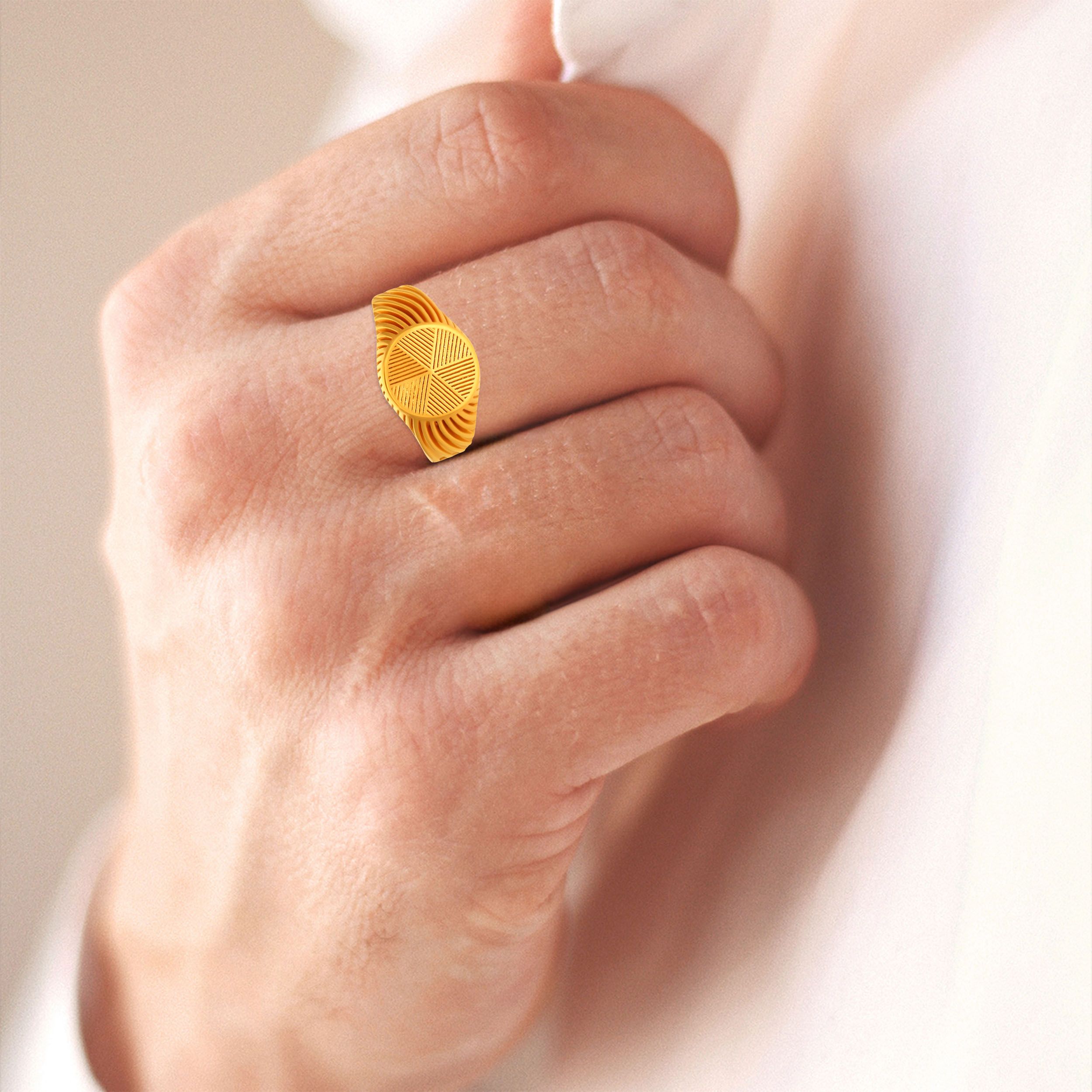 Radial Patterned Men's Gold Ring image