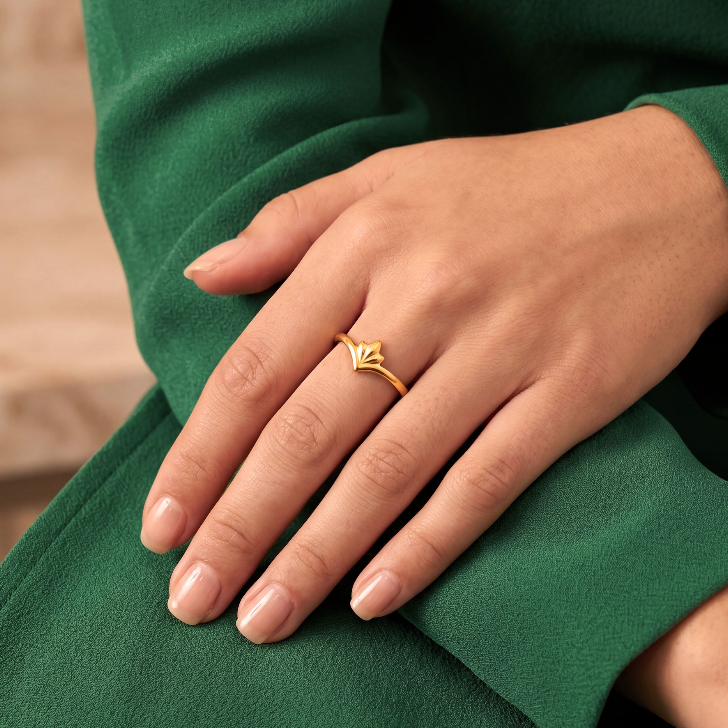 Lotus Tiara Gold Ring image