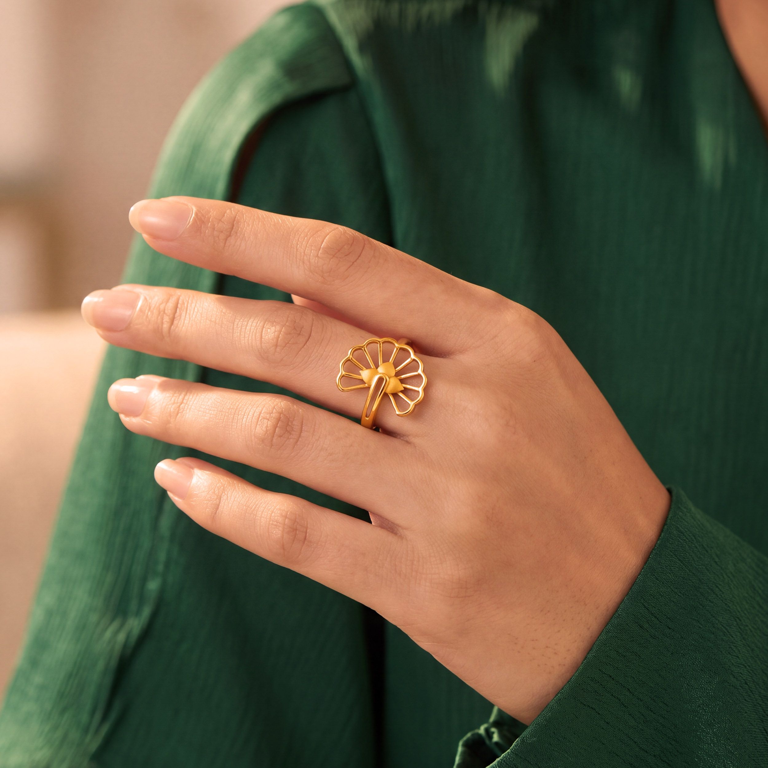 Retro Mirage Gold Ring alternate view 3