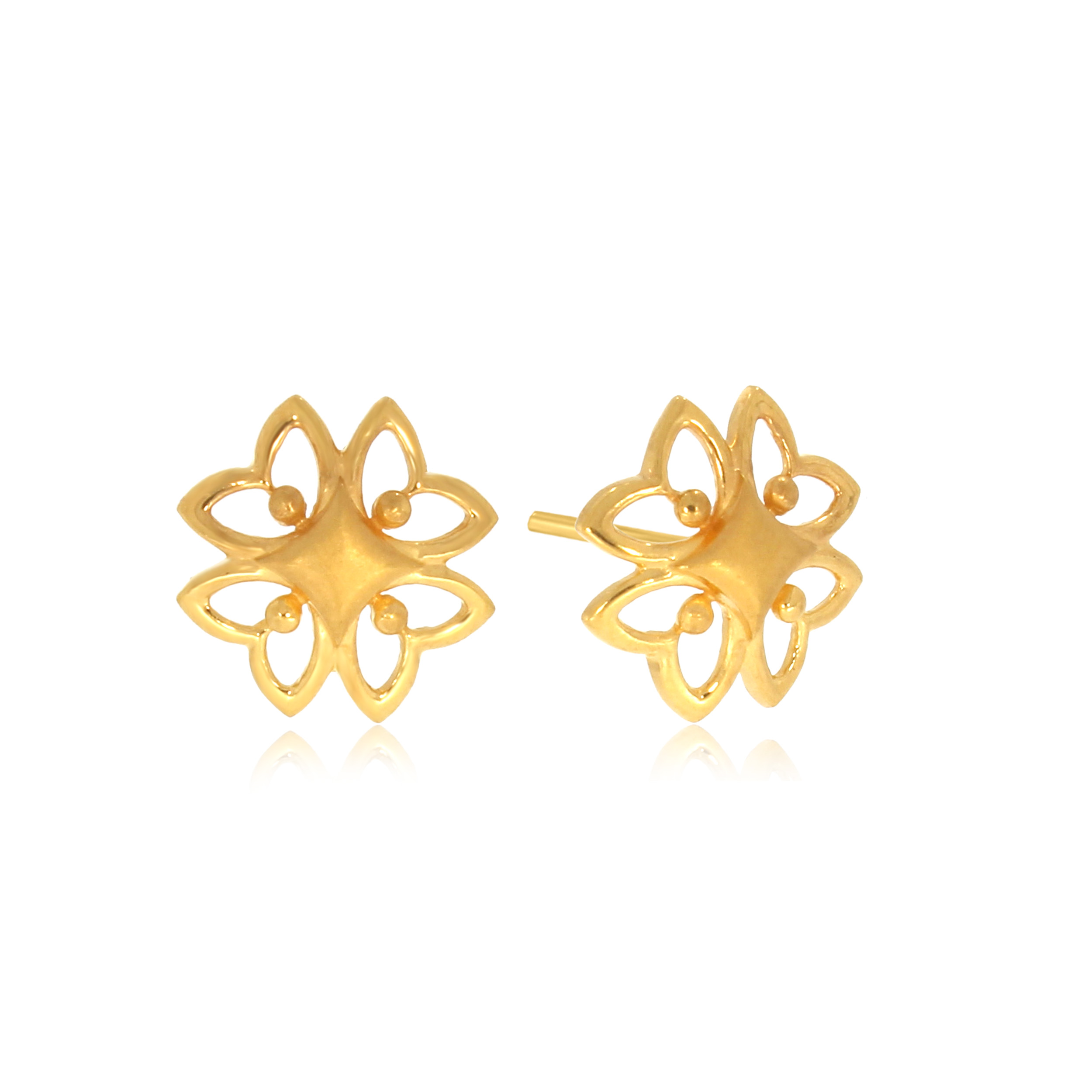 Daisy Heart Gold Studs - Senco Gold and Diamonds