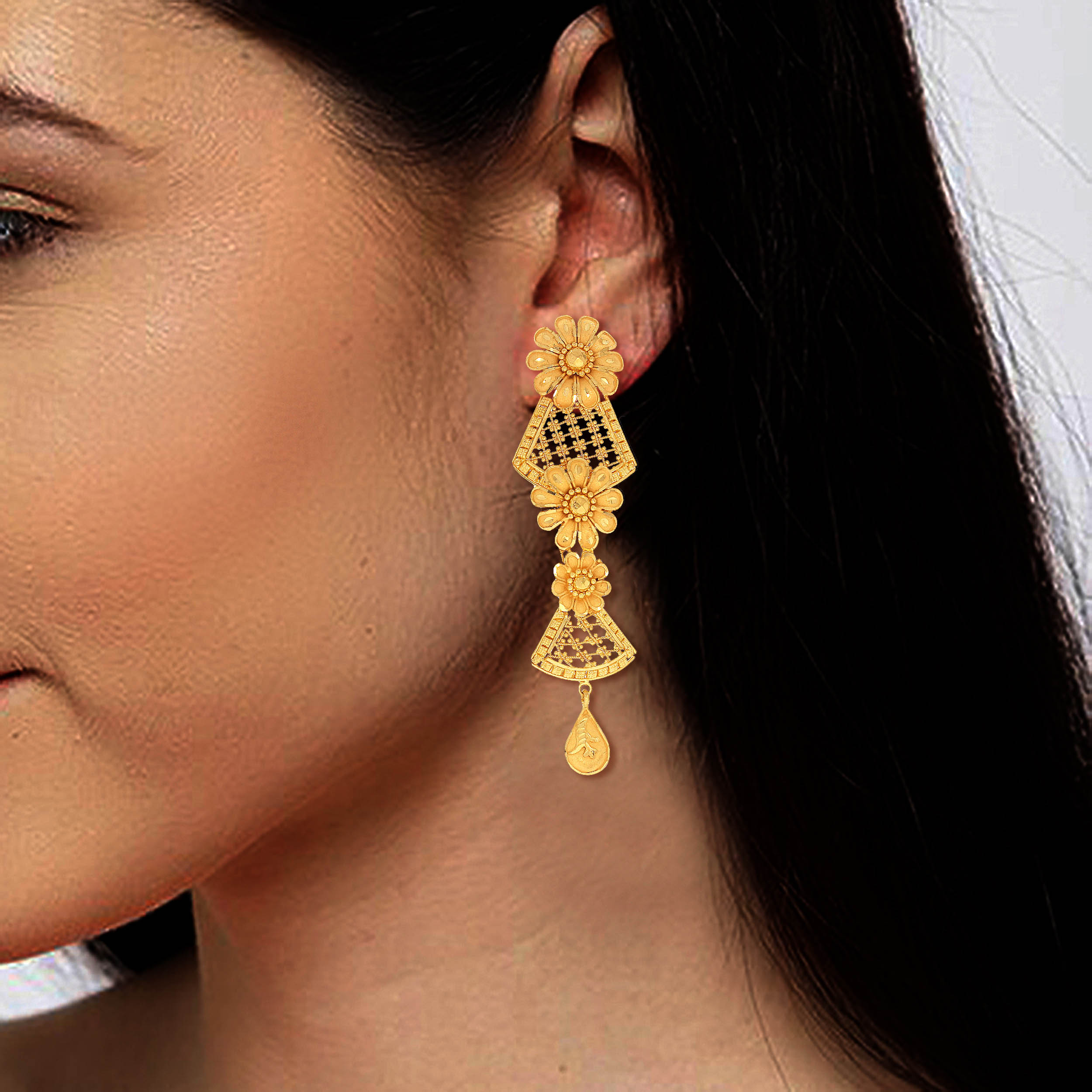 Floral Trio Gold Earrings - Senco Gold and Diamonds