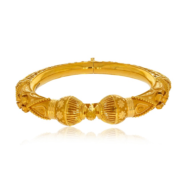 Traditional Craftsmanship Gold Mukh Bangle - Senco Gold and Diamonds