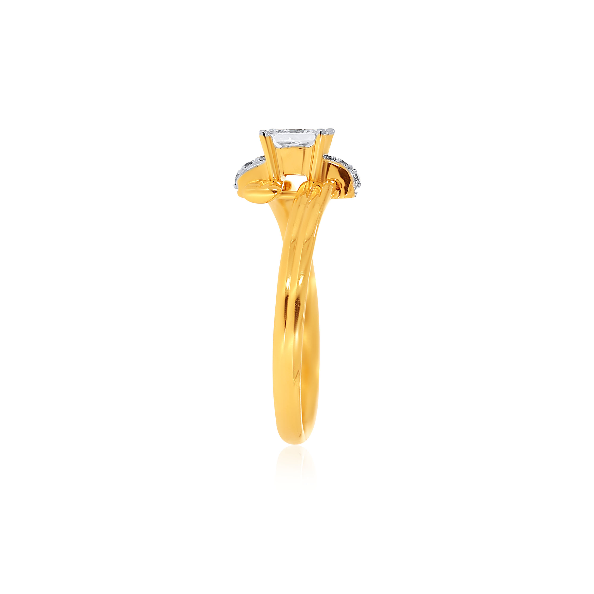 Exquisite Connection Solitaire Ring - Senco Gold and Diamonds