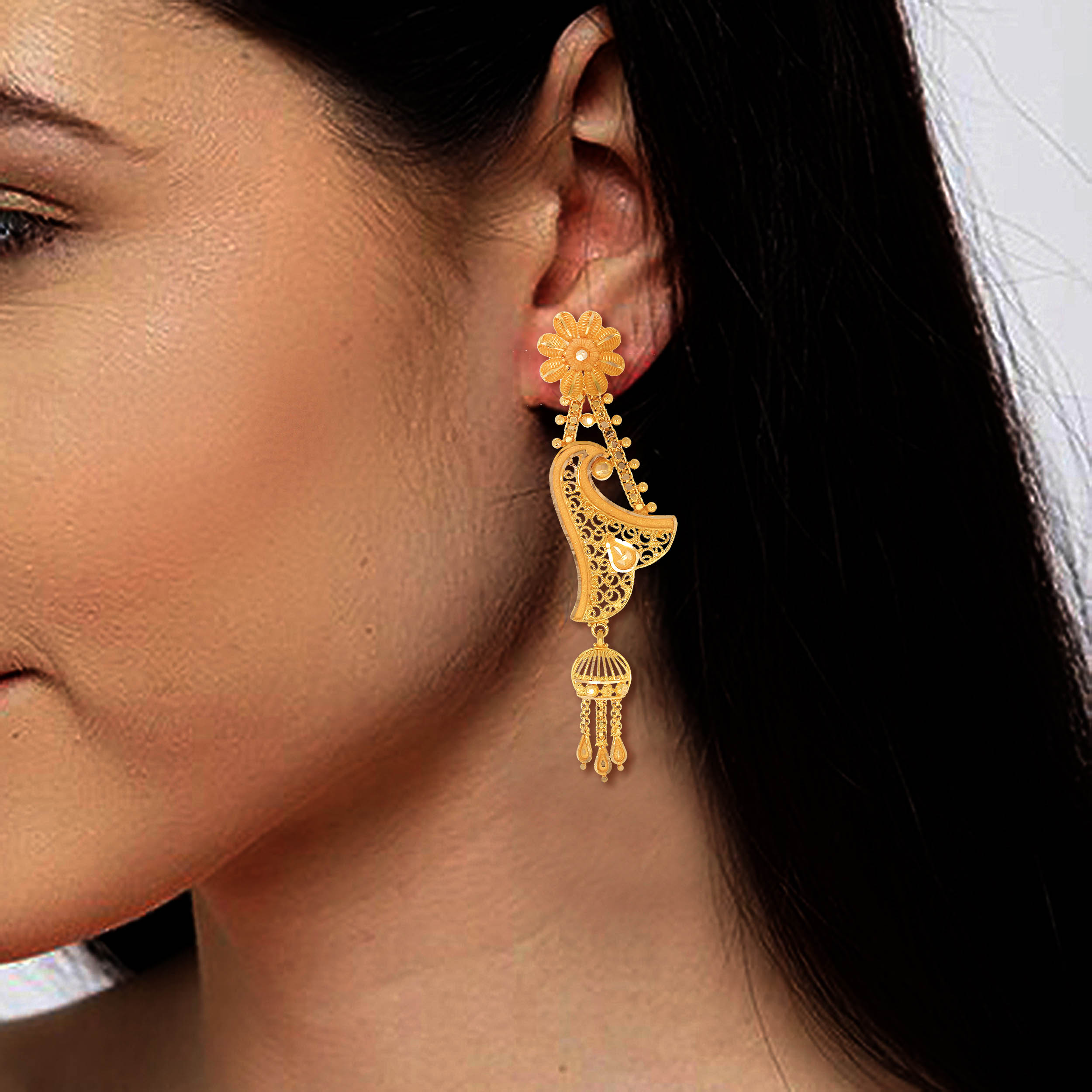 Musical Aura Gold Earrings - Senco Gold and Diamonds